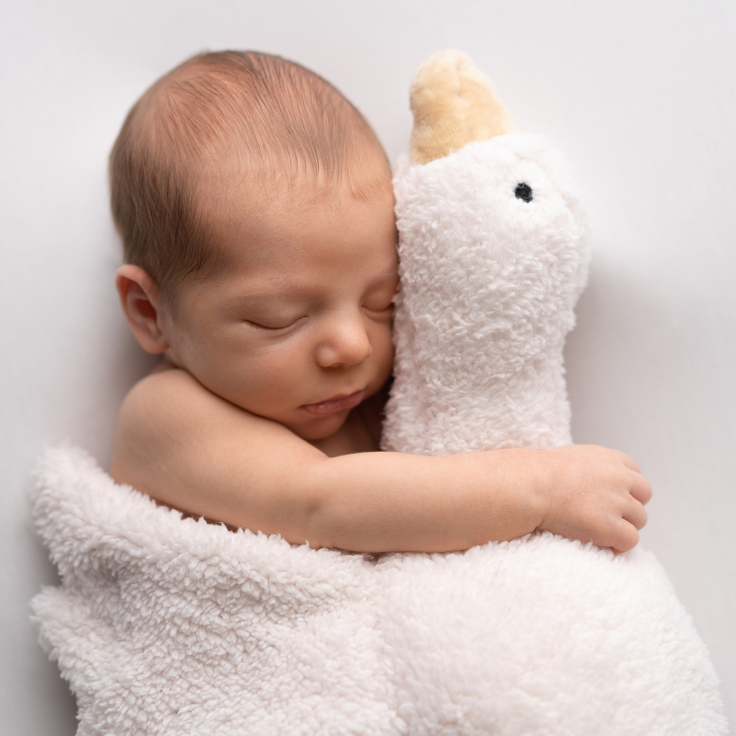 Новорожденный Мишутка