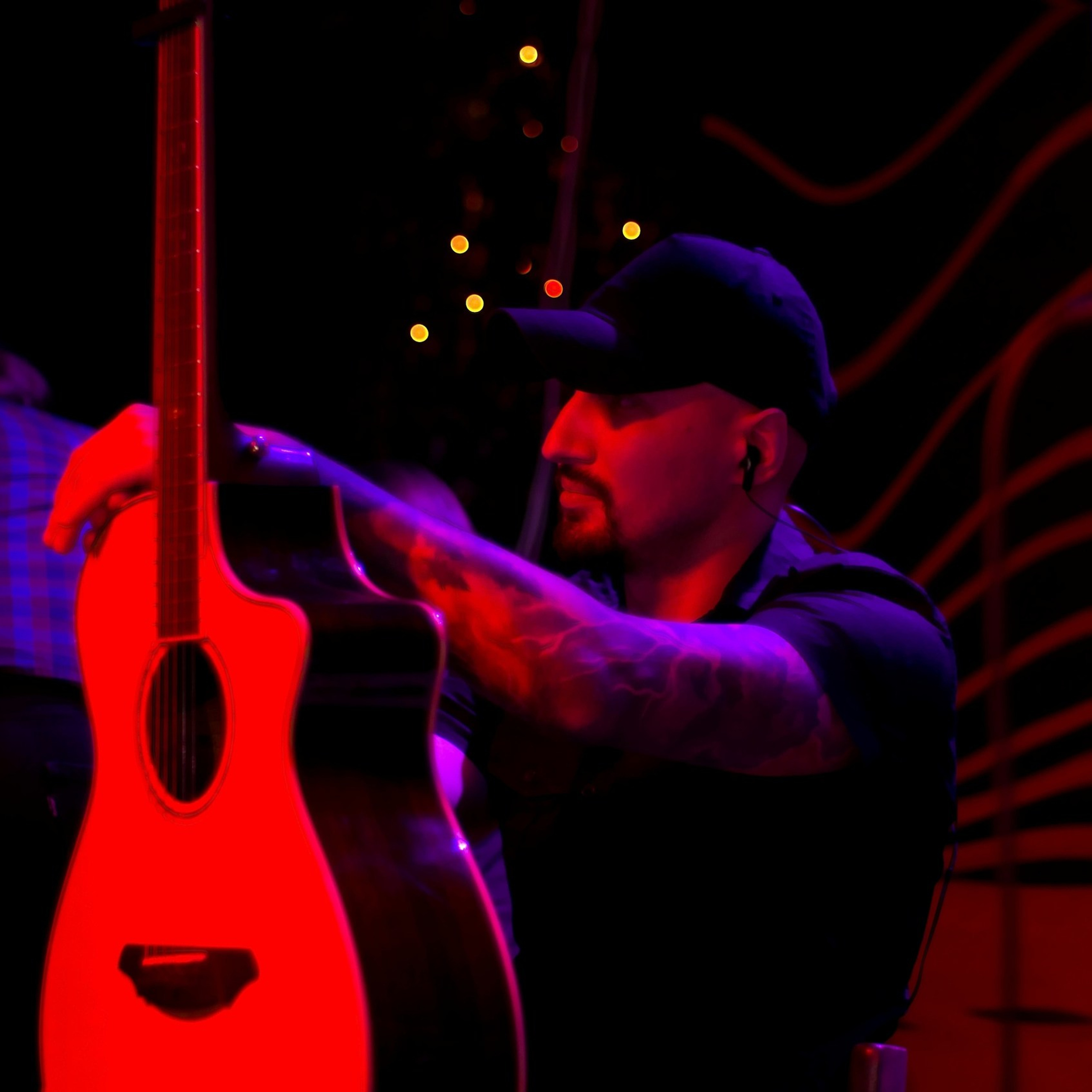 Отзывы. Фотограф Максим К. Интимный портрет и вечерние прогулки по Москве на плёнку