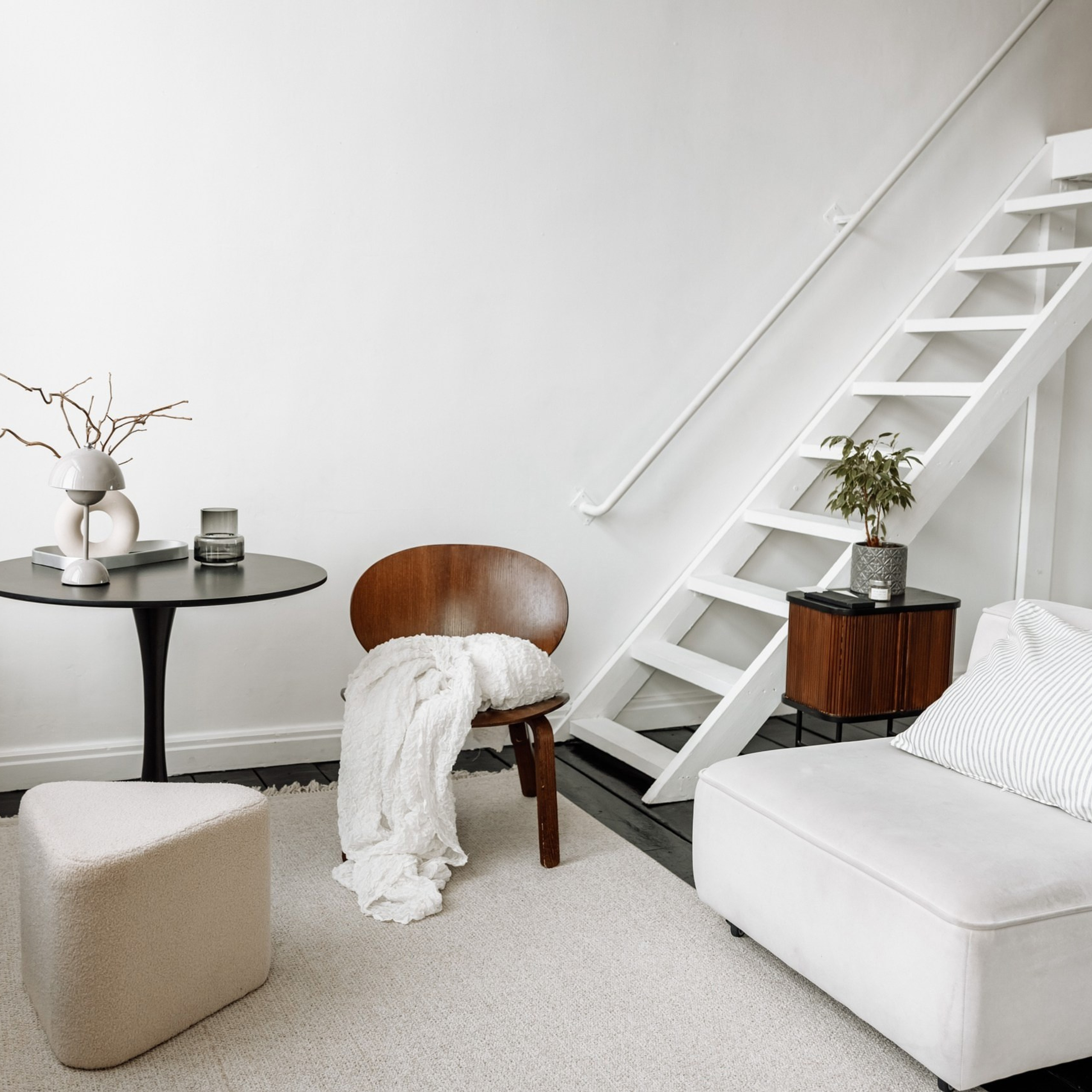 White Garden, зал Garden