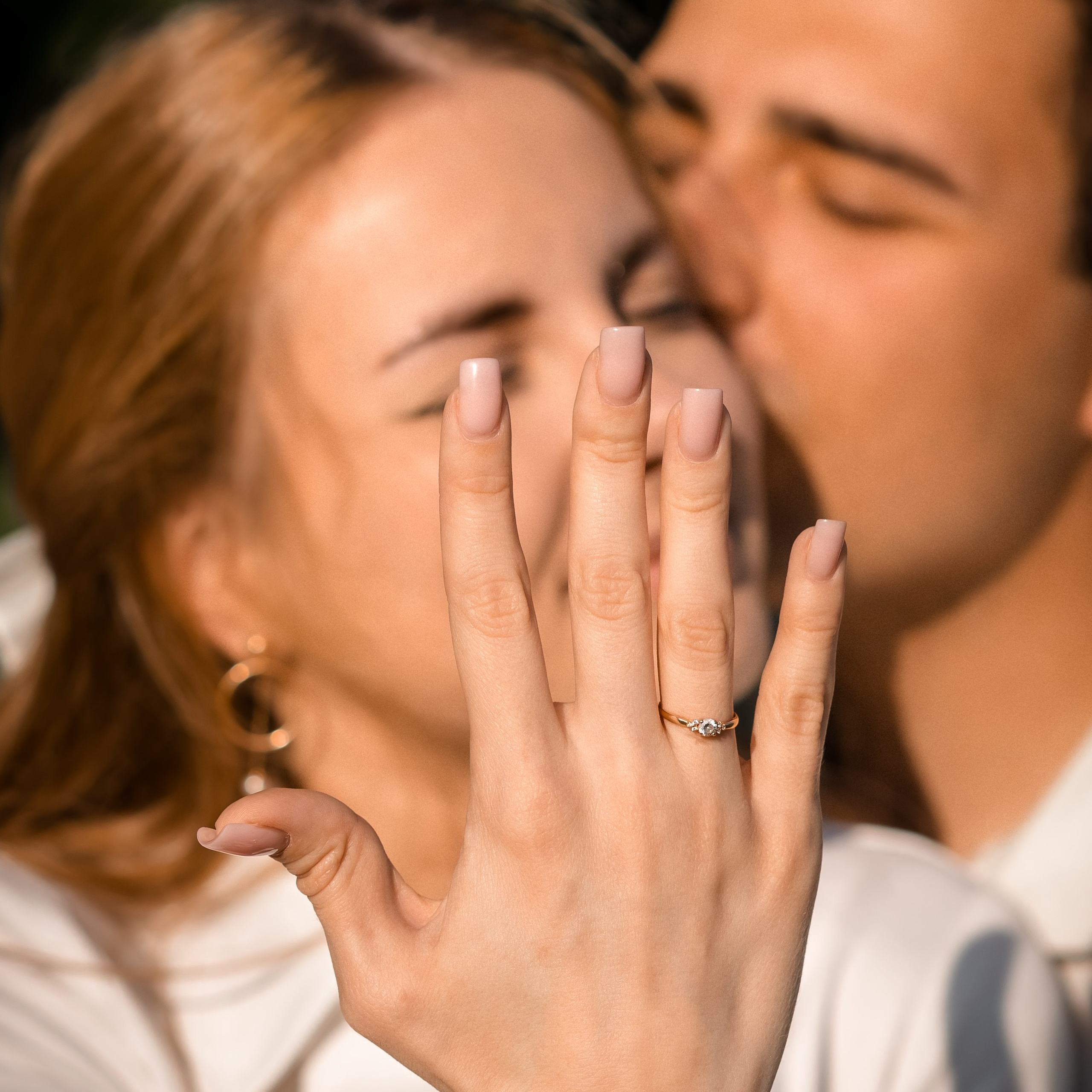 Предложение руки и сердца