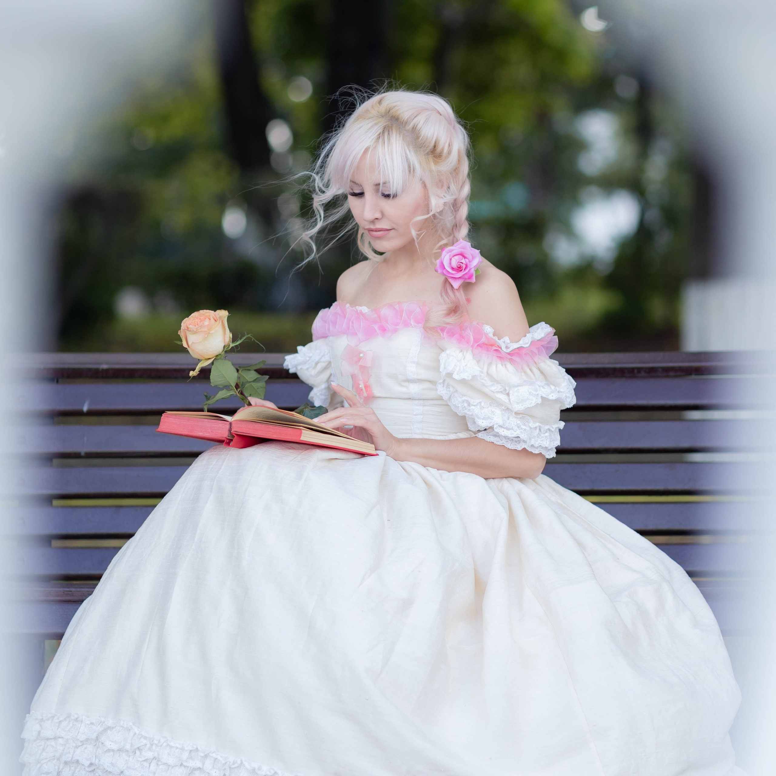 Фотосессия в&nbsp;историческом платье от&nbsp;Ирины Павловой с&nbsp;Леной