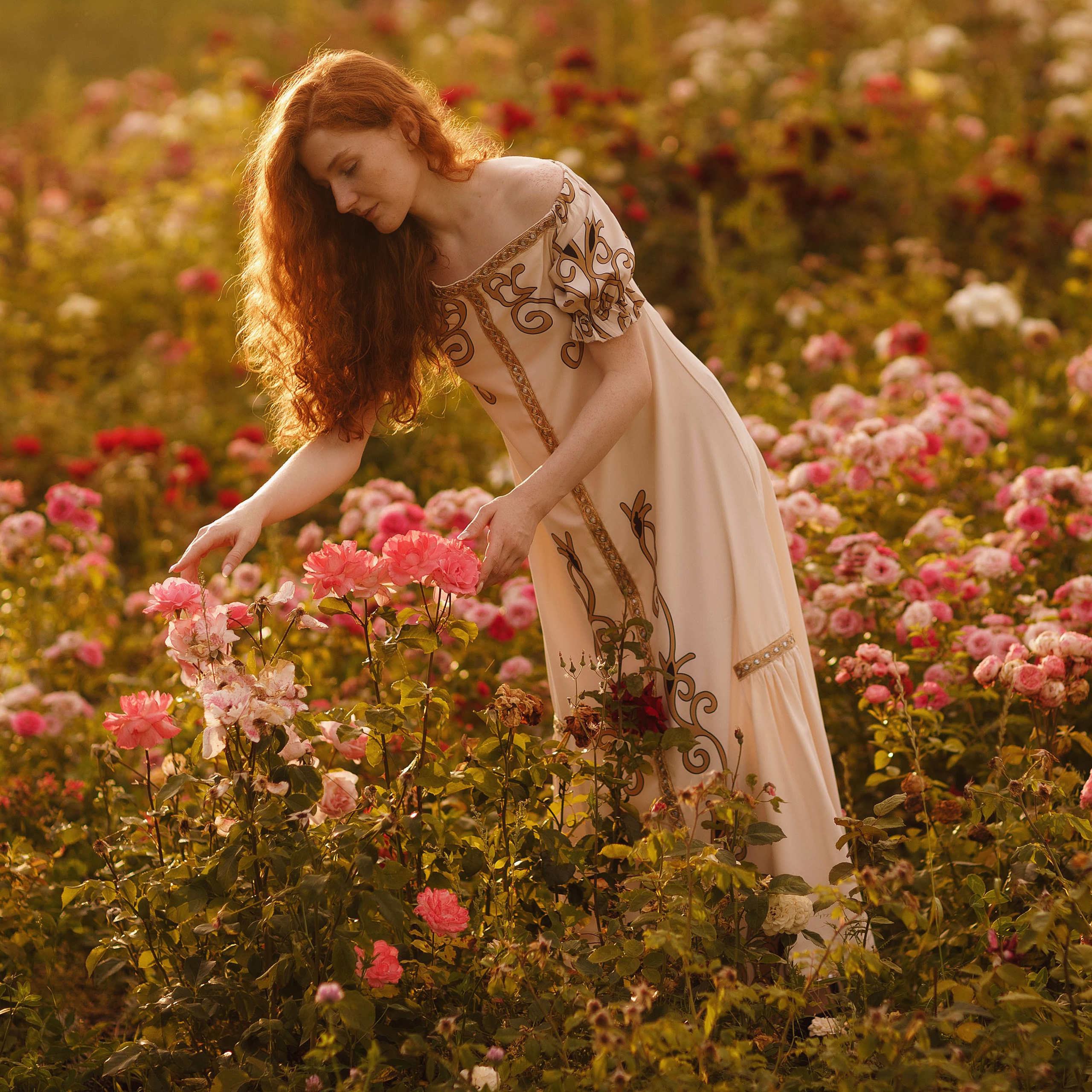 Фотосессия на&nbsp;заливе с&nbsp;Татой в&nbsp;платье от&nbsp;Ирины Павловой