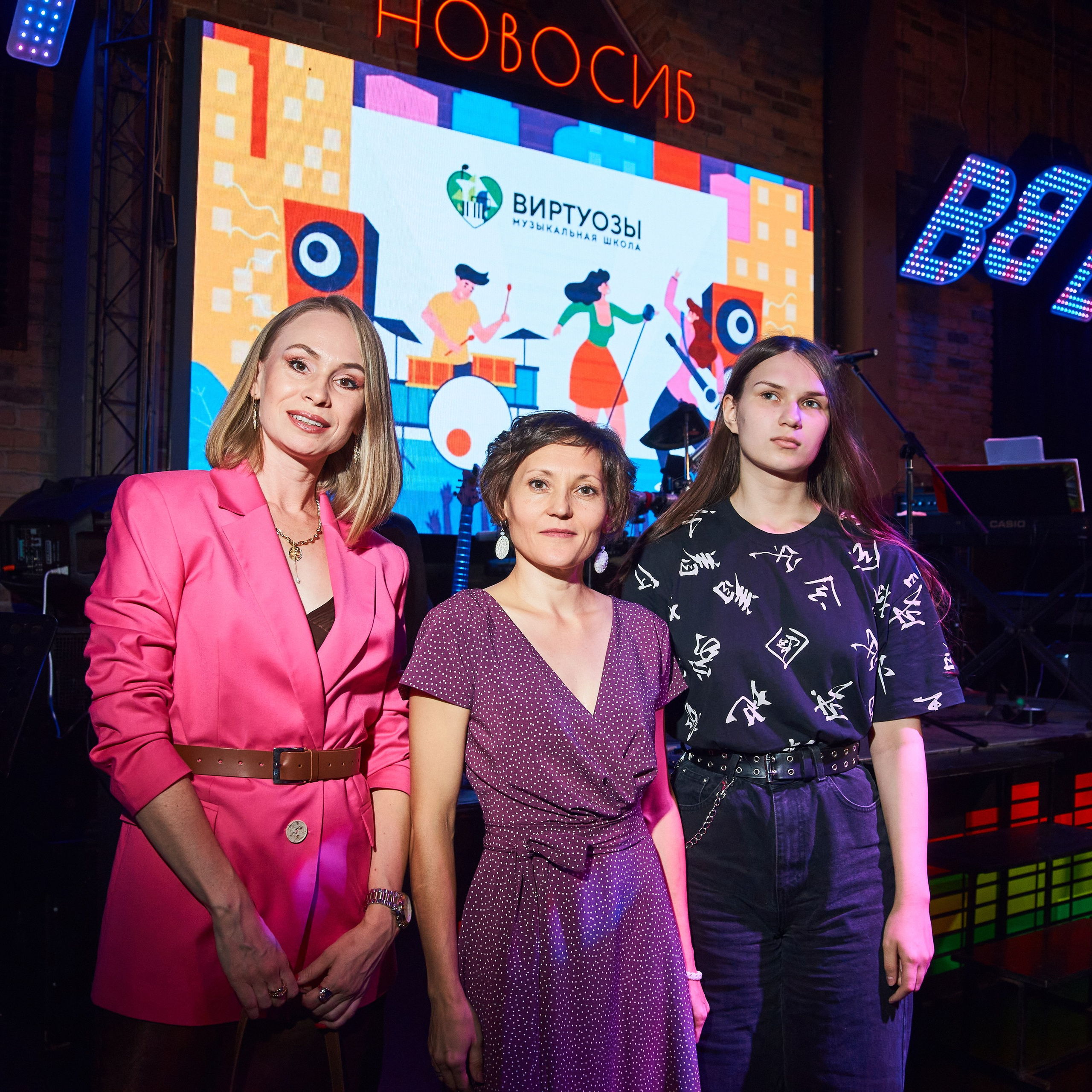 Репортаж с вокального конкурса музыкальной школы Виртуозы. Репортажный и женский фотограф в Новосибирске