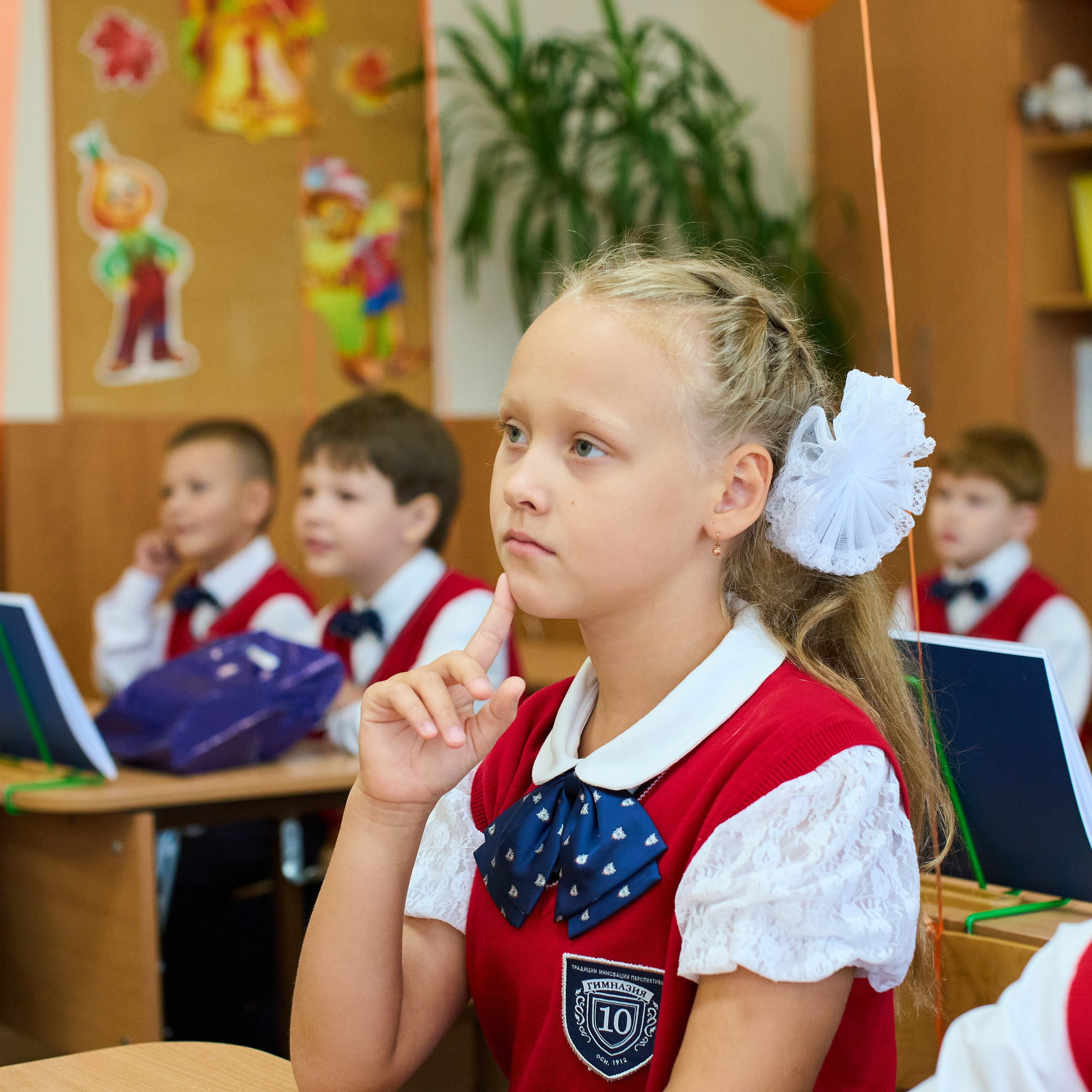Первоклашки. 10 Гимназия, 2025 год. Репортажный и женский фотограф в Новосибирске
