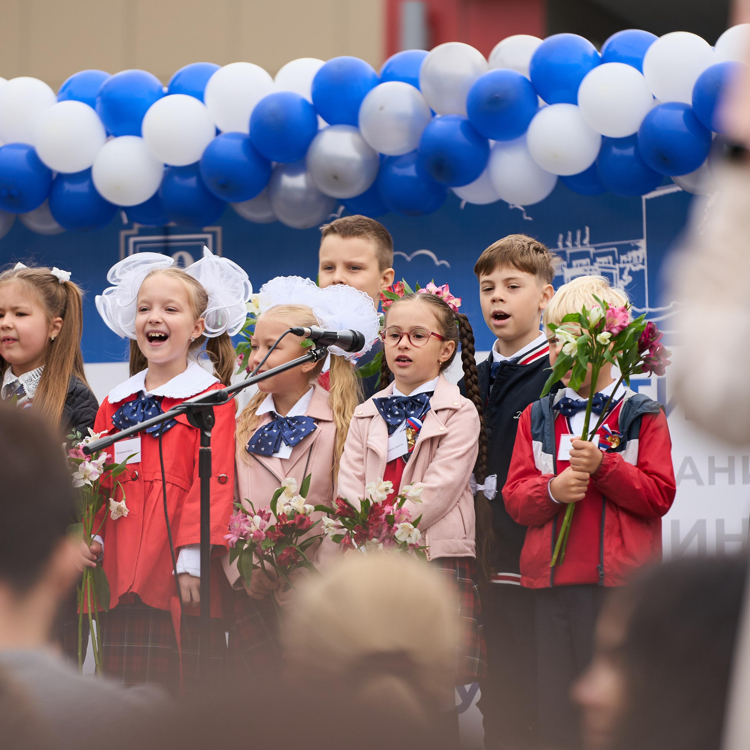 Первоклашки. 10 Гимназия, 2025 год. Репортажный и женский фотограф в Новосибирске