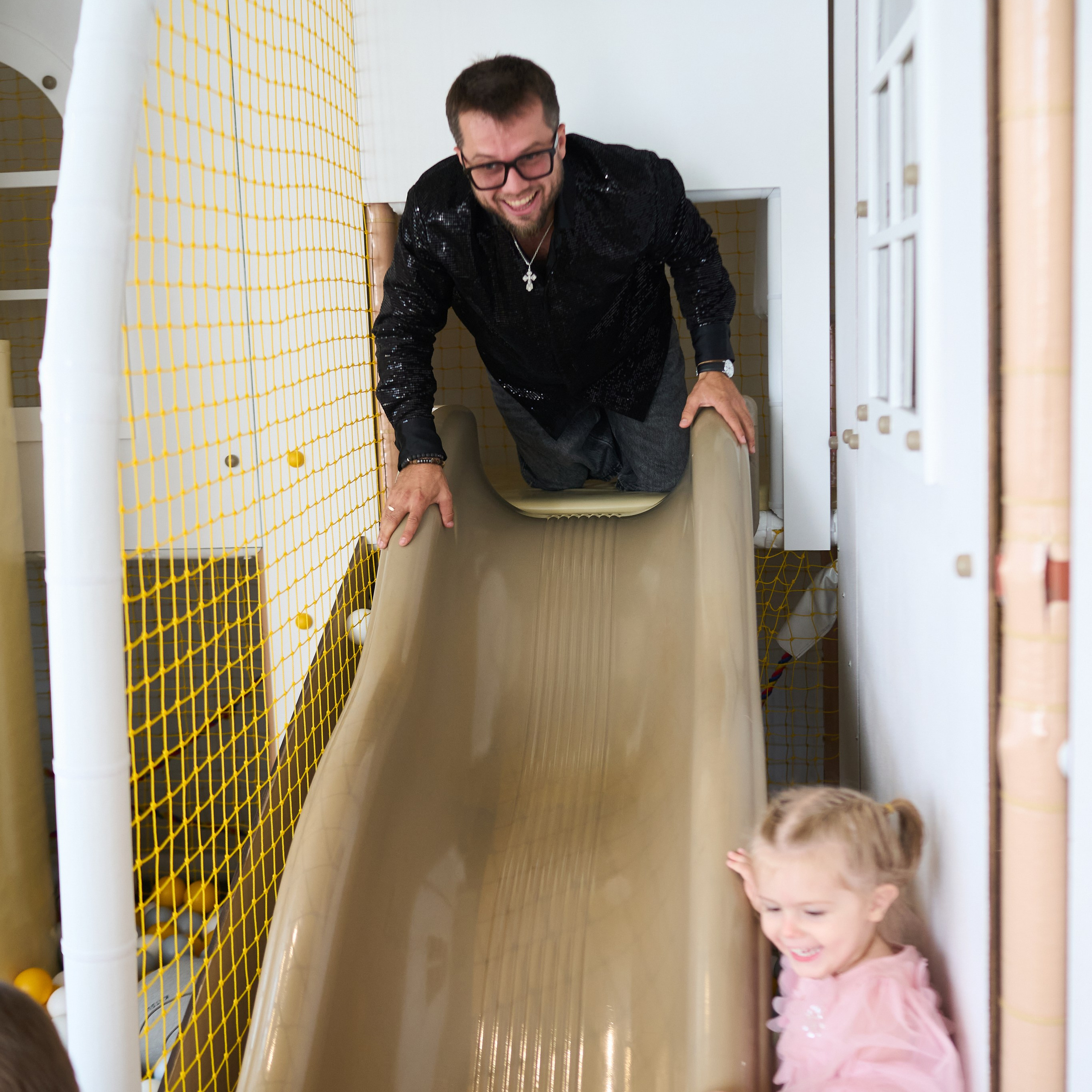 Фотограф на детский День Рождения. Репортажный и женский фотограф в Новосибирске