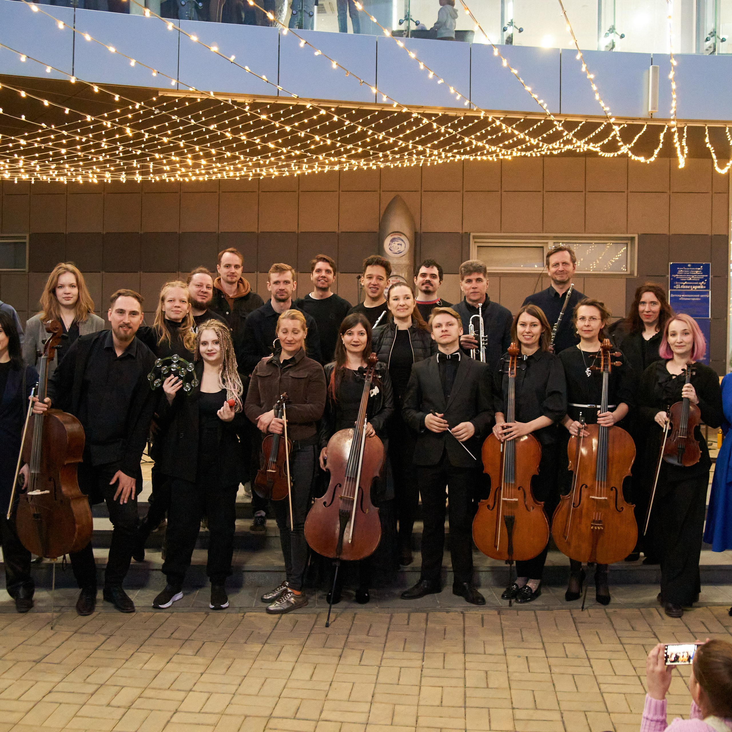 Репортаж: Музыкальная школа Виртуозы в Ночь музеев у планетария