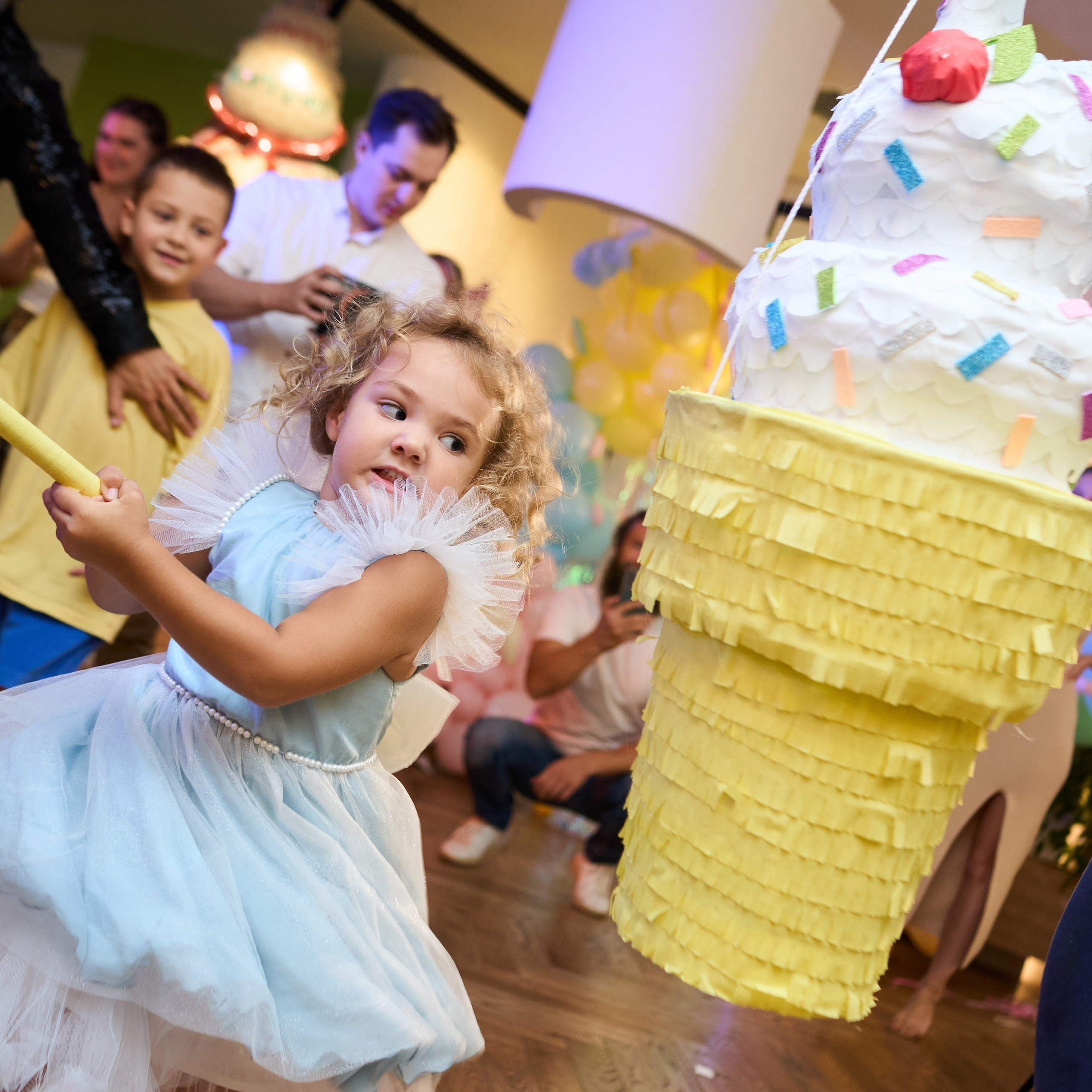 Фотограф на детский День Рождения. Репортажный и женский фотограф в Новосибирске