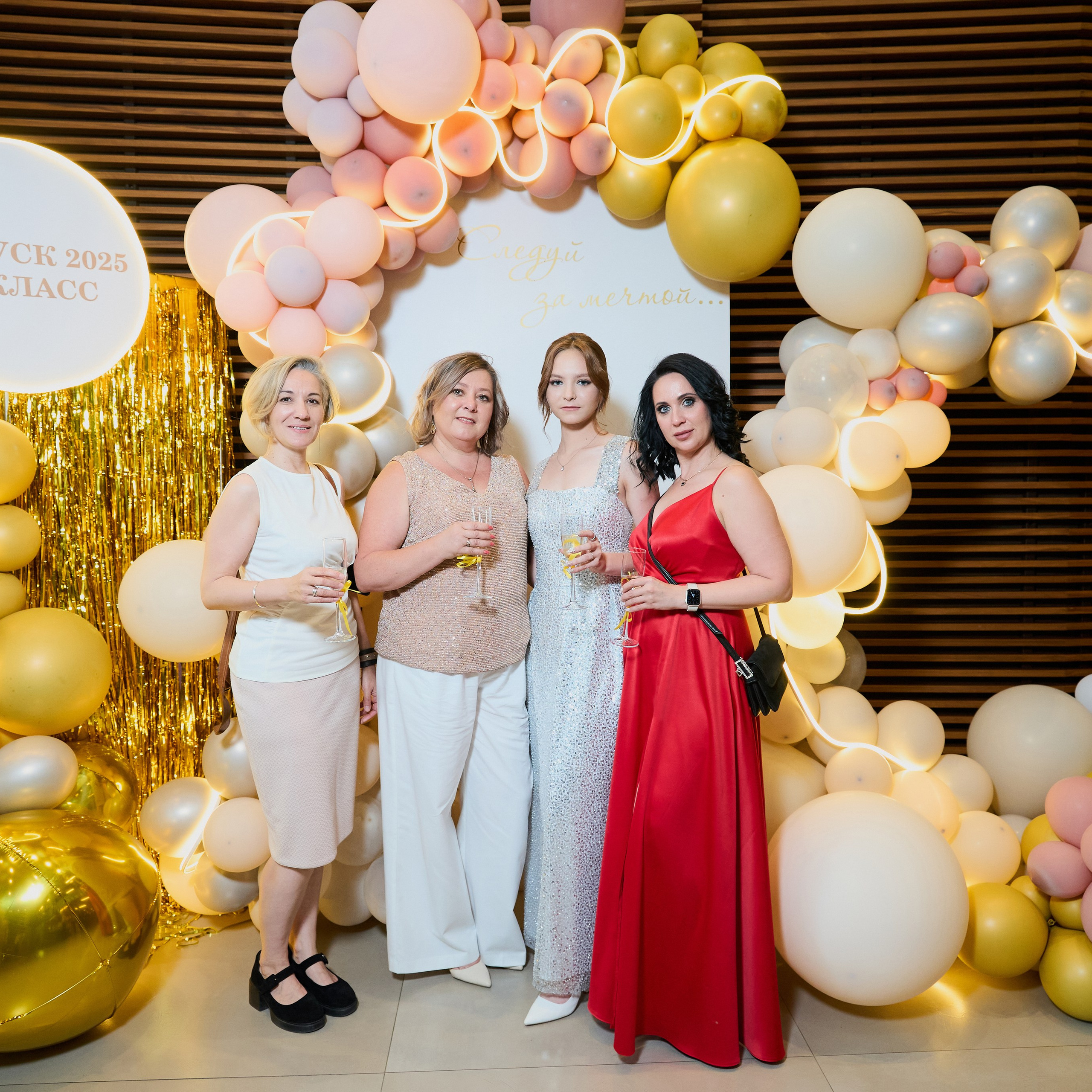 Готовый репортаж за 24 часа. Репортажный и женский фотограф в Новосибирске