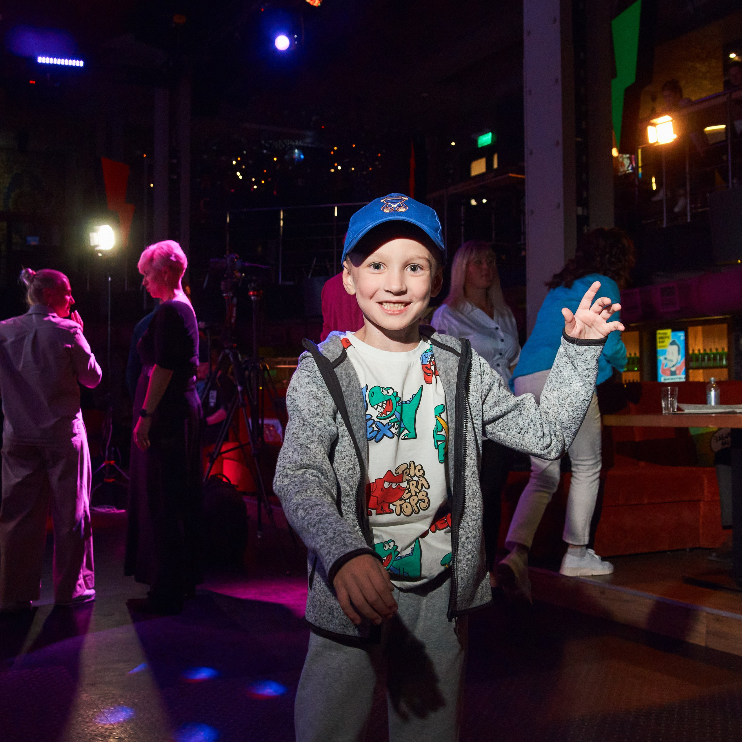 Репортаж с вокального конкурса музыкальной школы Виртуозы. Репортажный и женский фотограф в Новосибирске