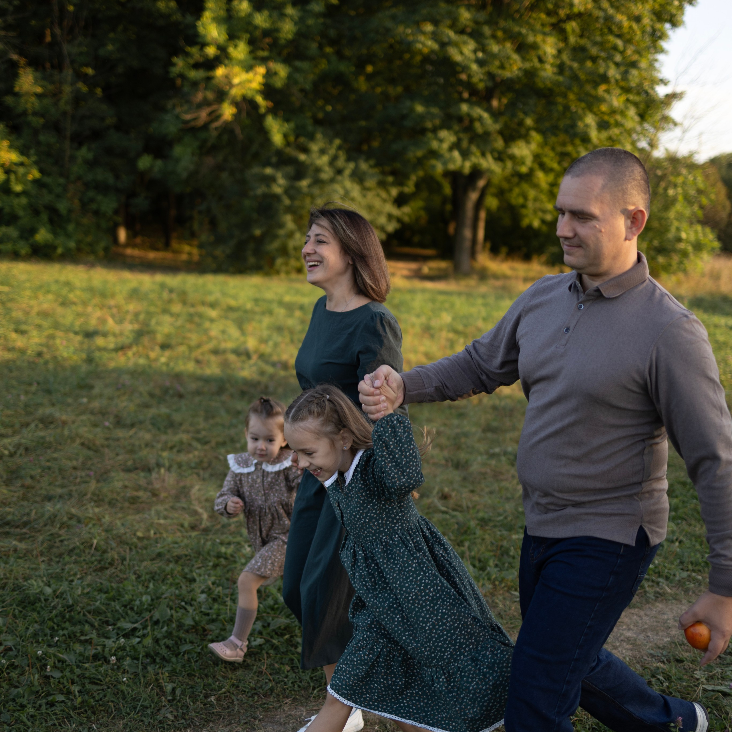 Аня, Саша, Соня и Лена