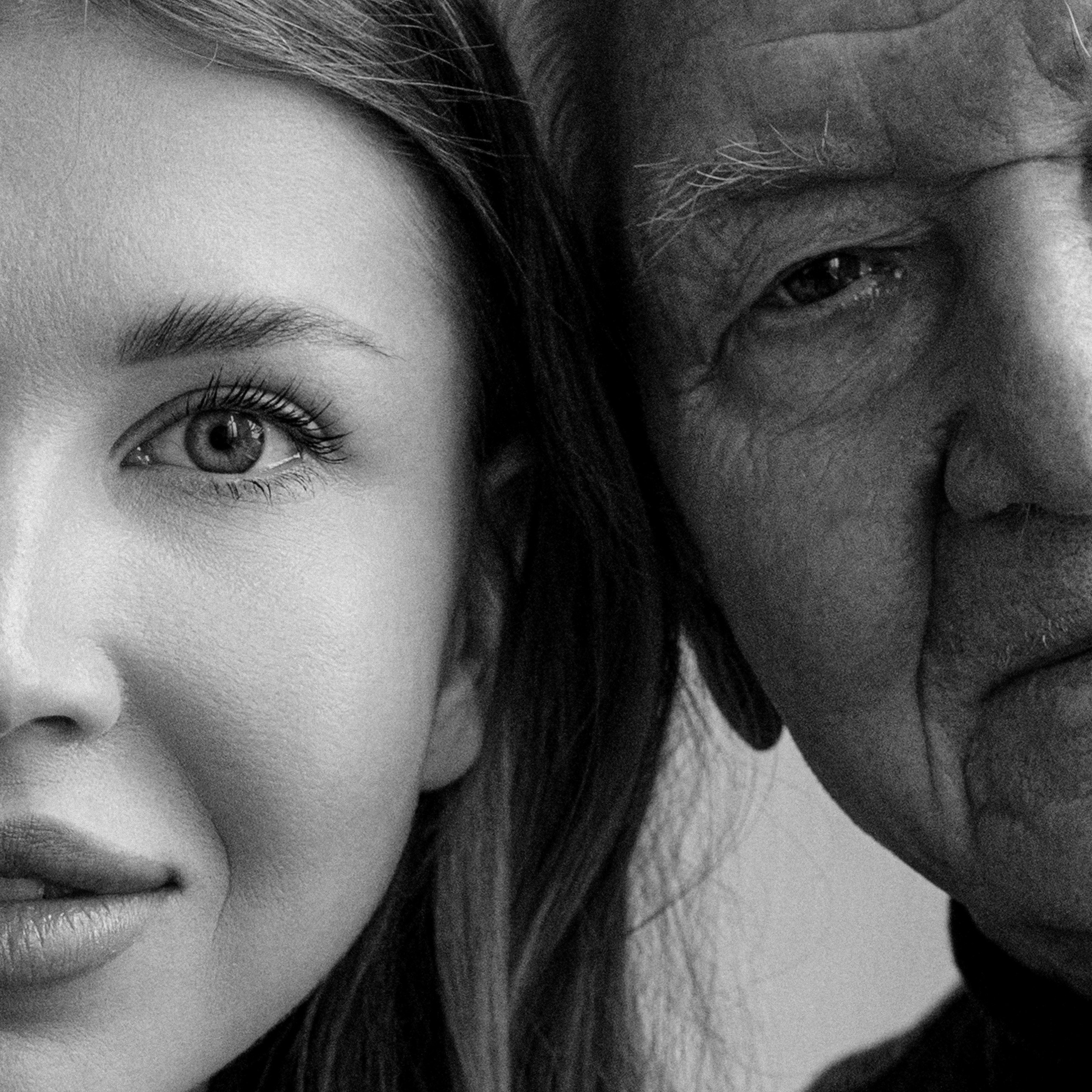 Анастасия и дедушка.