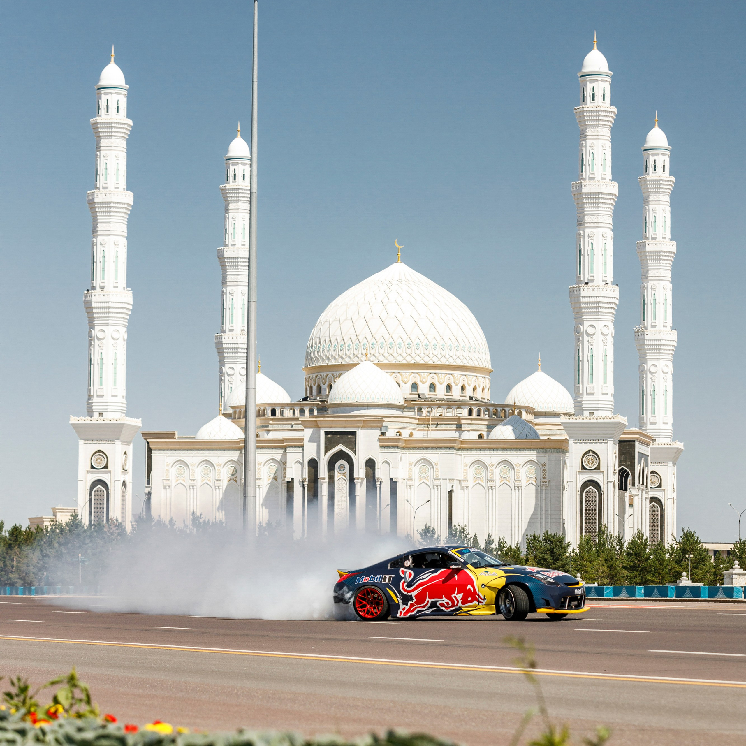 Фотограф в Алматы Виктор Магдеев