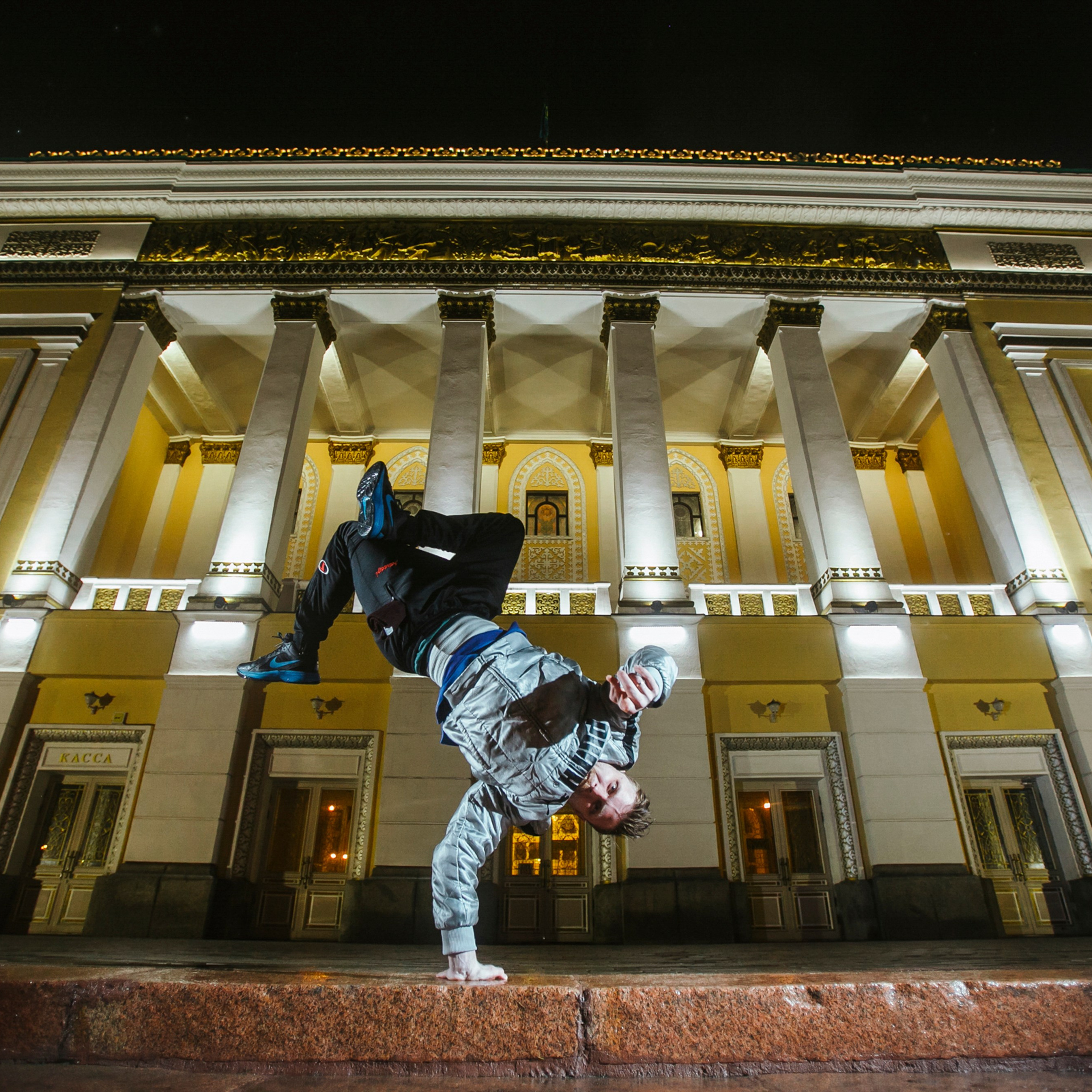 Фотограф в Алматы Виктор Магдеев