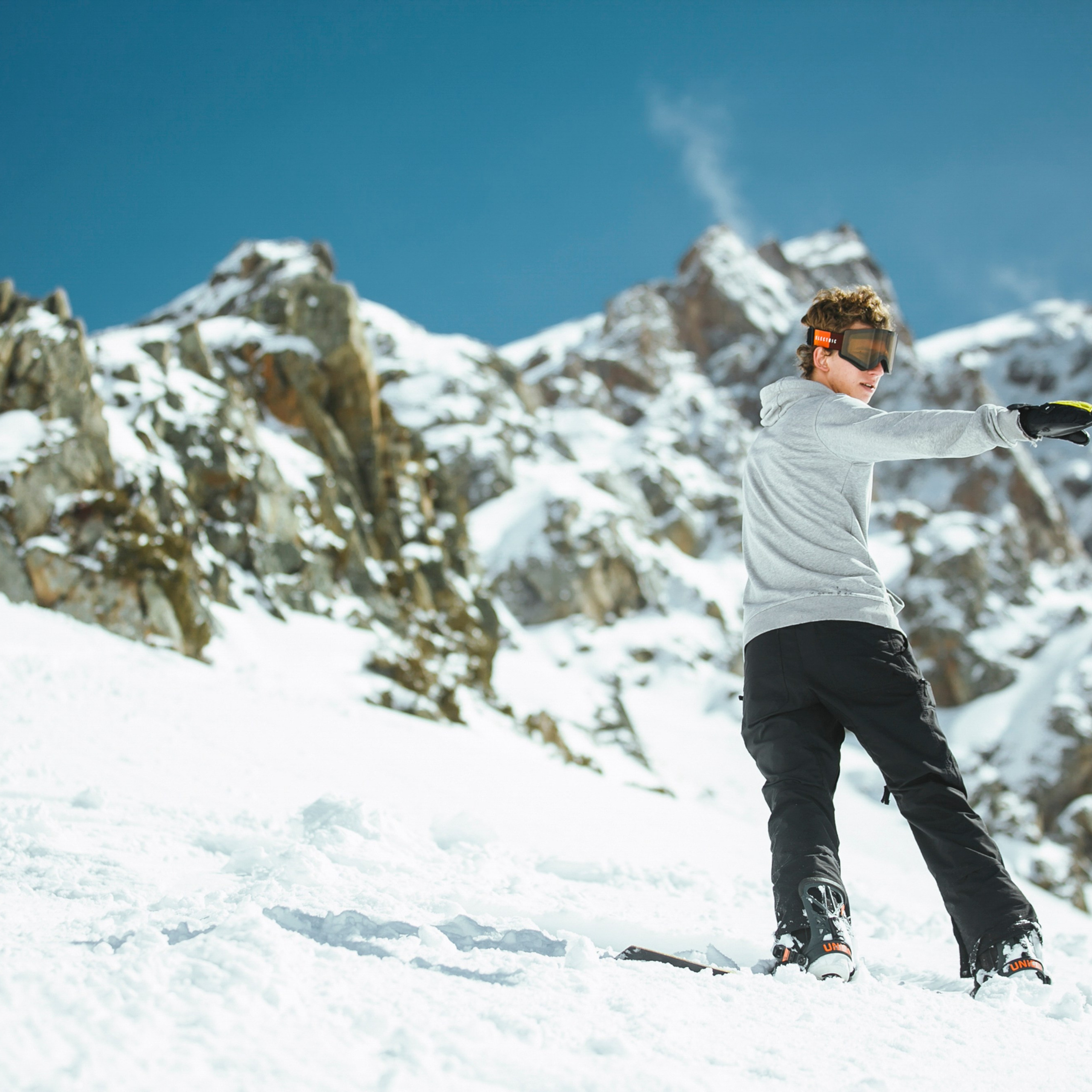 Фотограф в Алматы Виктор Магдеев