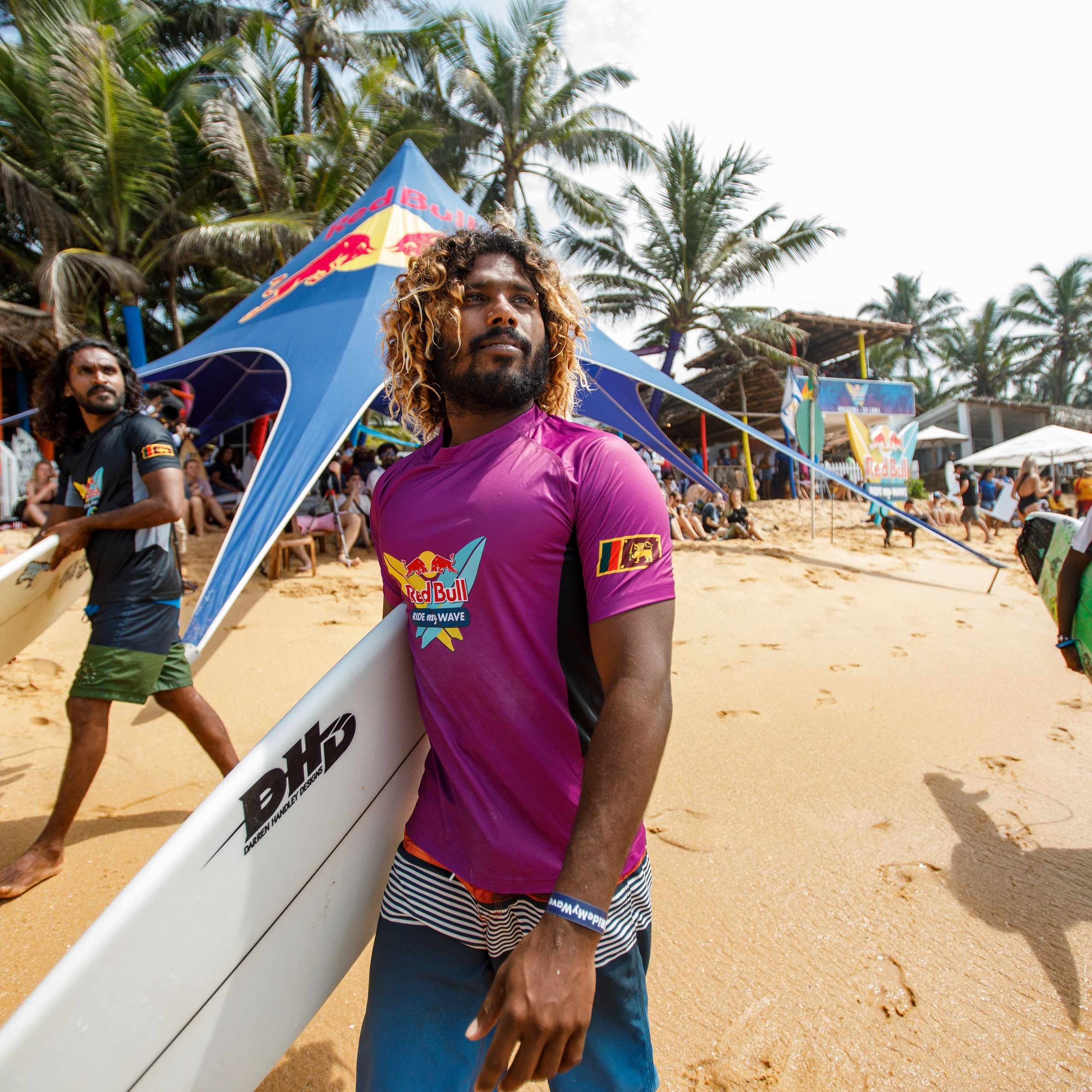 Фотограф в Алматы Виктор Магдеев