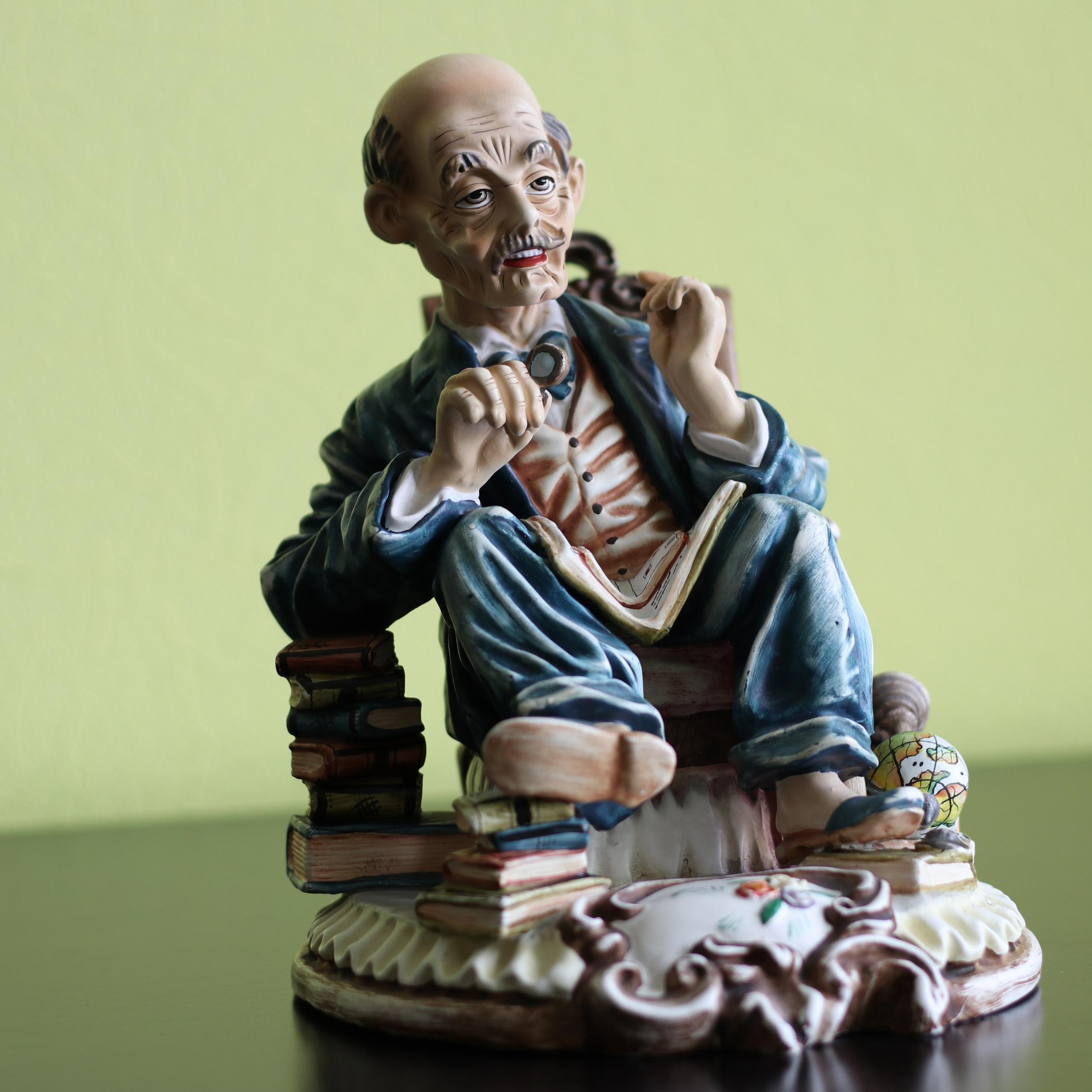 Анна Энговатова