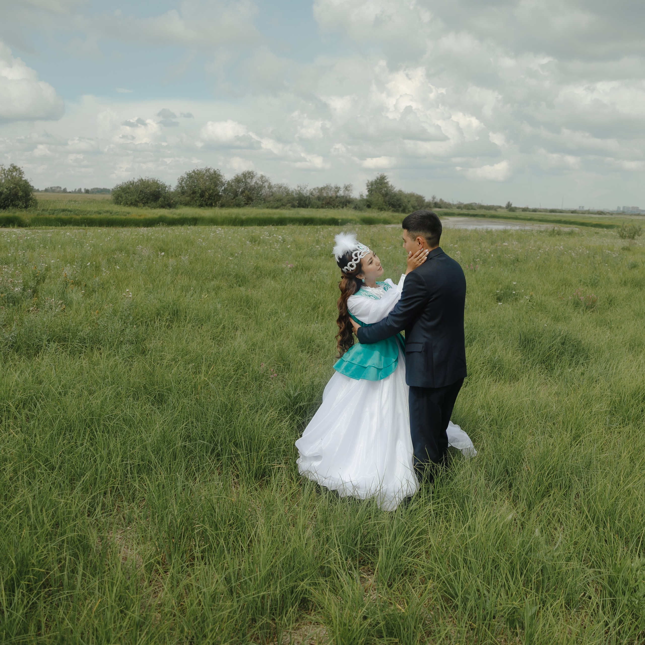 Қыз ұзату Адеми