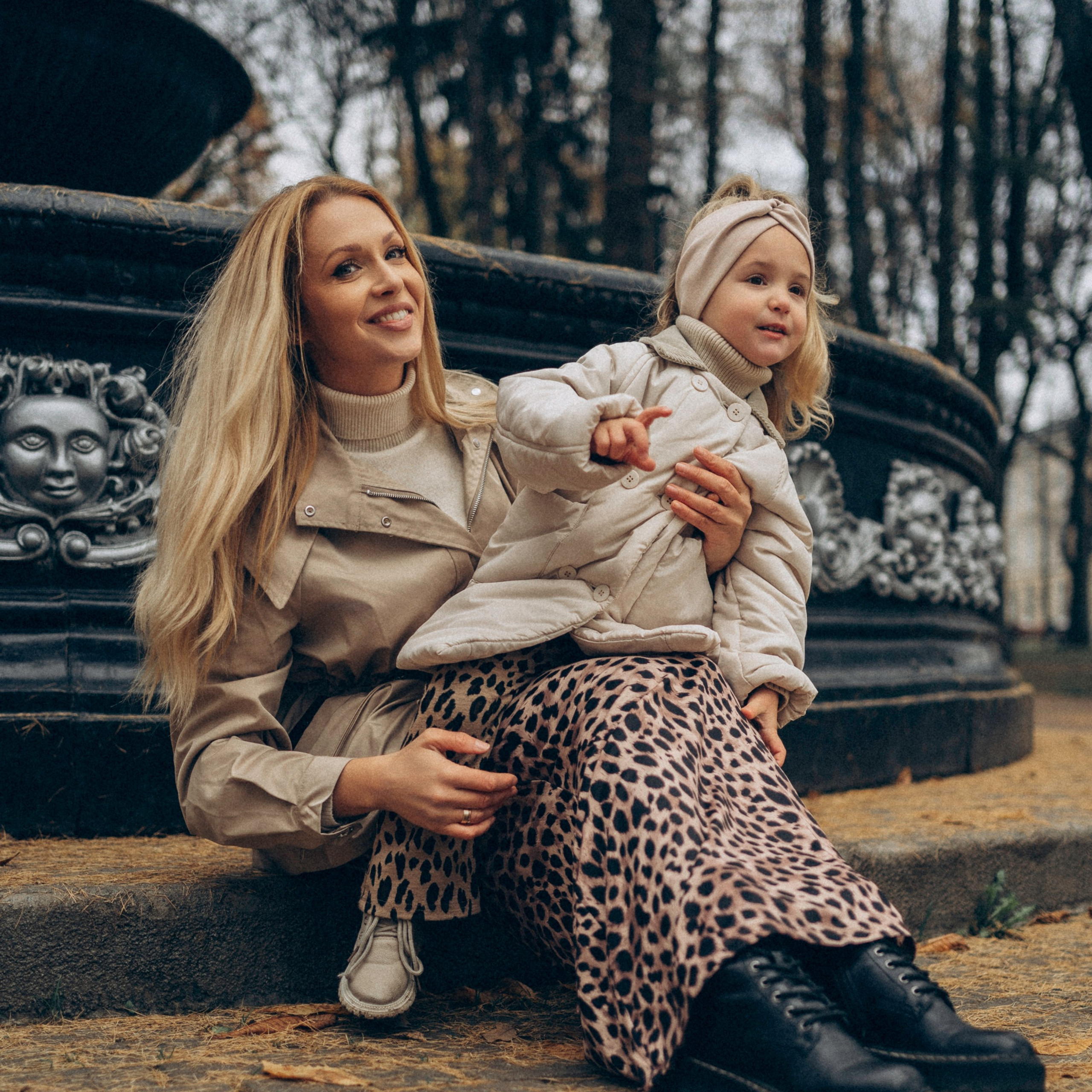 Осенняя история Ксюша, Лиза и Аня