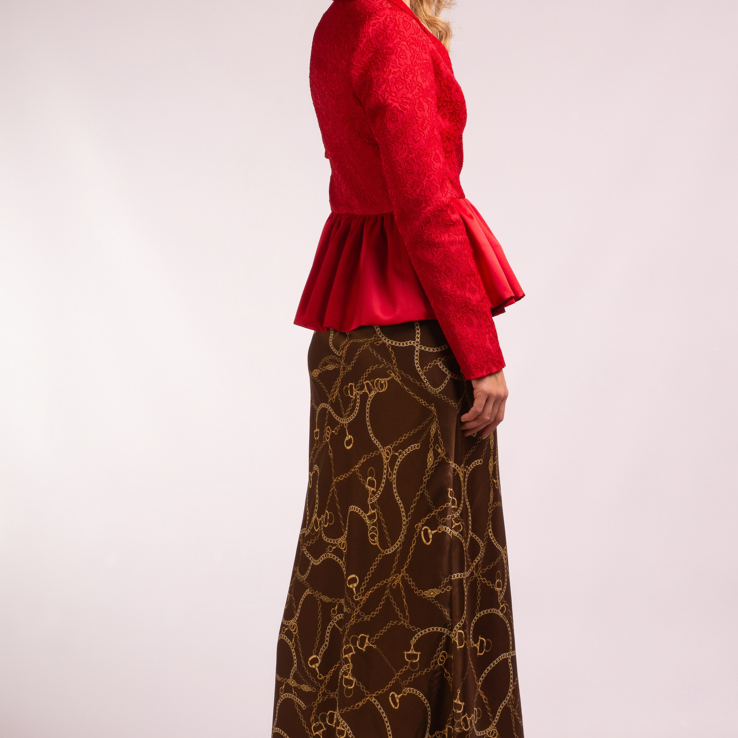 Жакет из жаккарда. Бренд одежды IriS