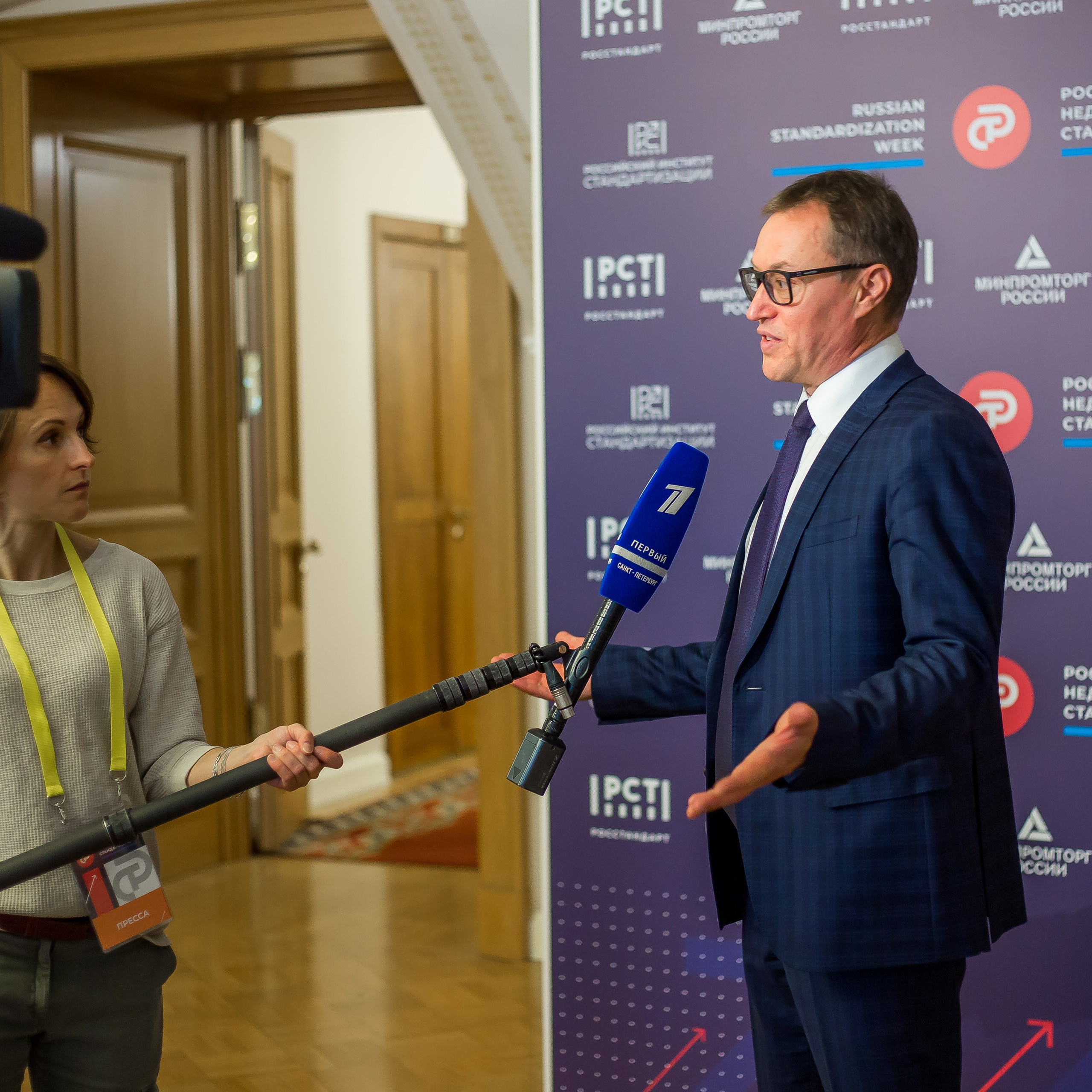 Фотограф на конференцию заказать в  Спб (Санкт-Петербург)