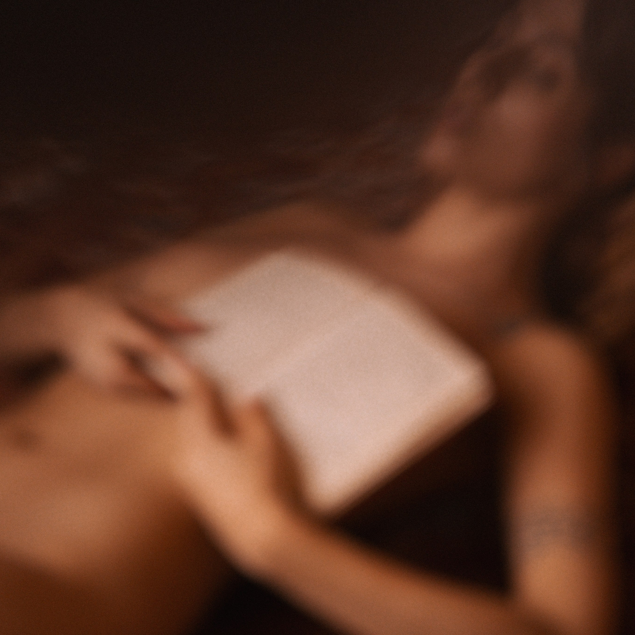 Ню фотограф в Москве и Новосибирске · Дарья Сомниум · съёмки для женщин 30+