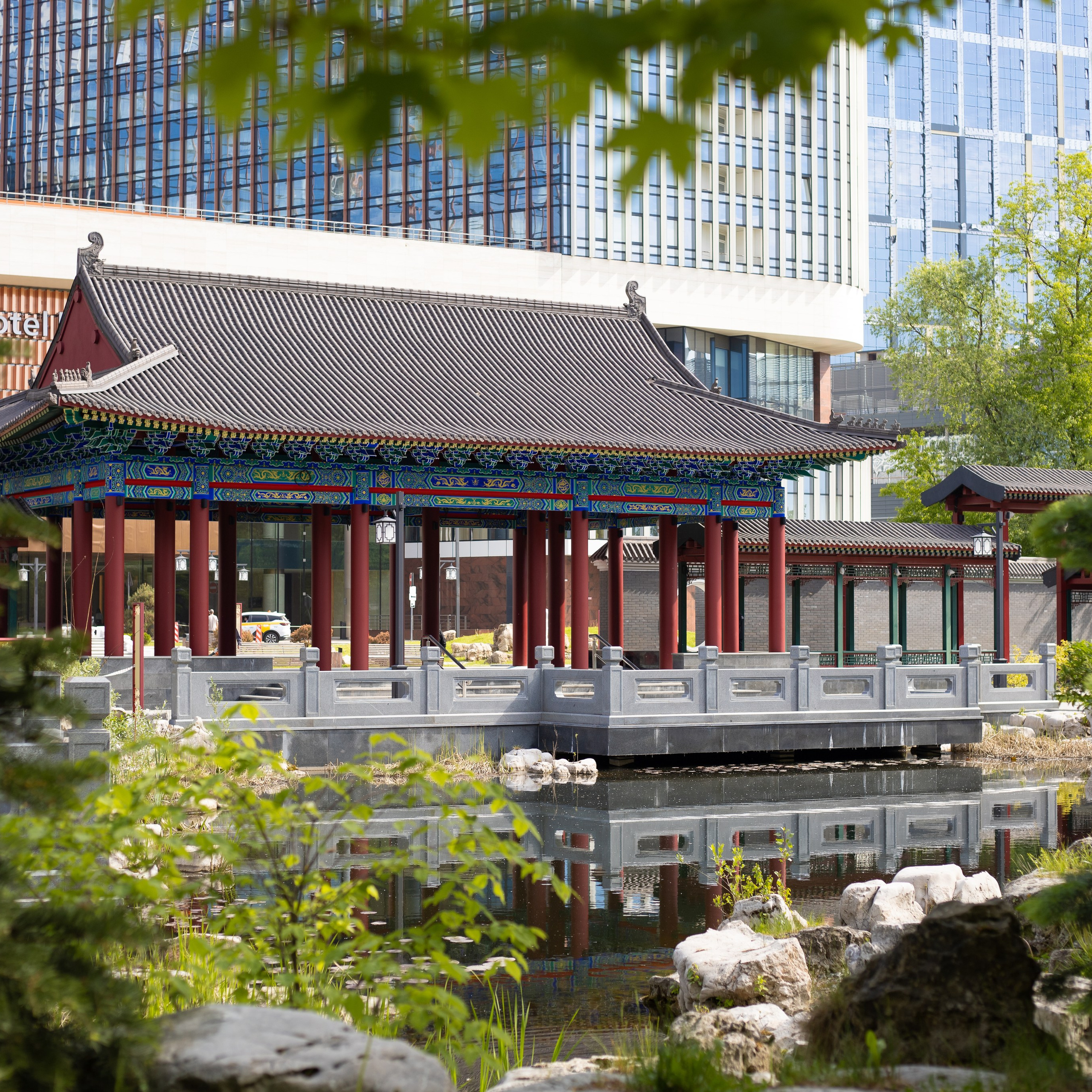 Парк Хуамин.