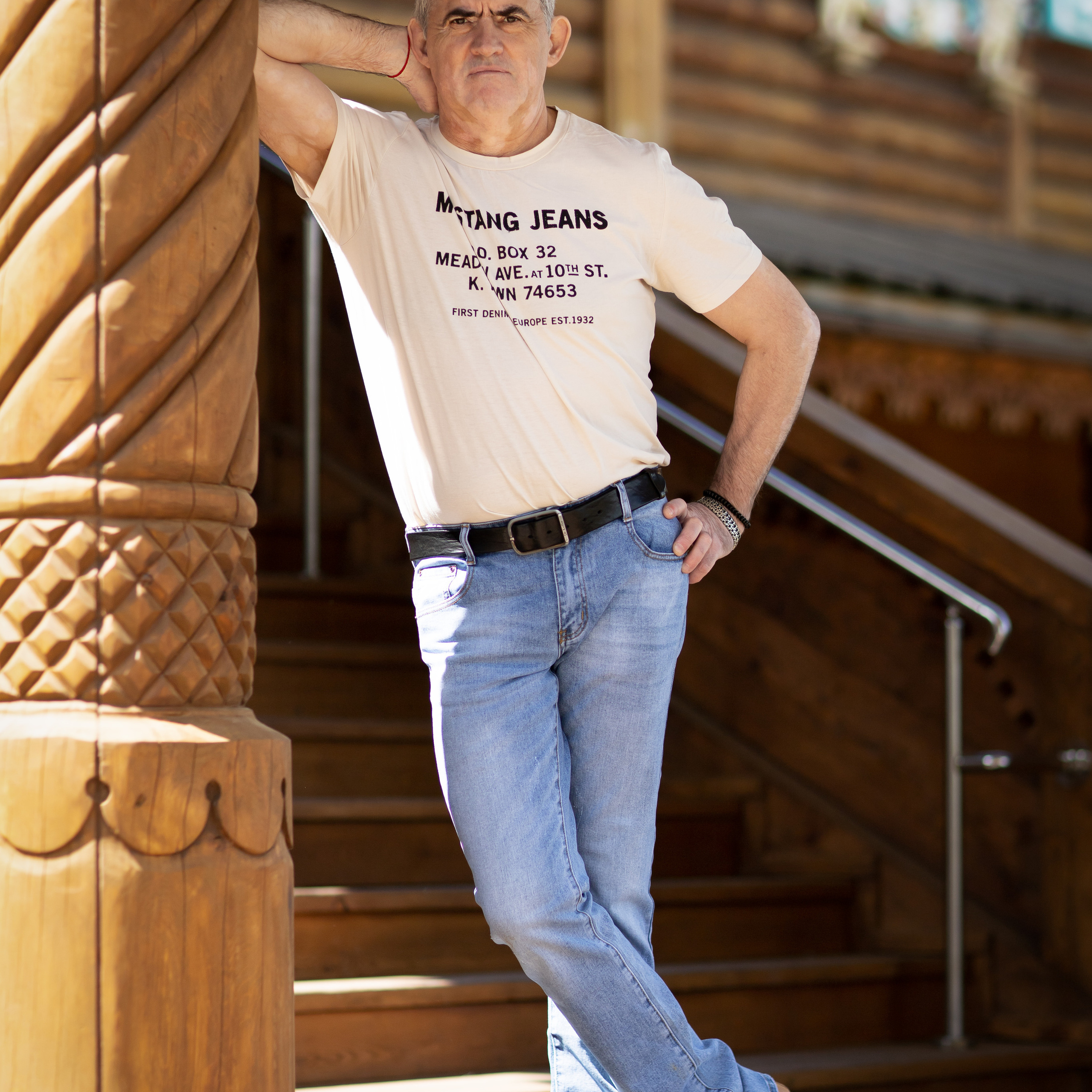 Фотосессия+улица. Мужская фотосессия. Мужской портрет в Москве. Фотосессия мужчины.  Мужской фотограф.