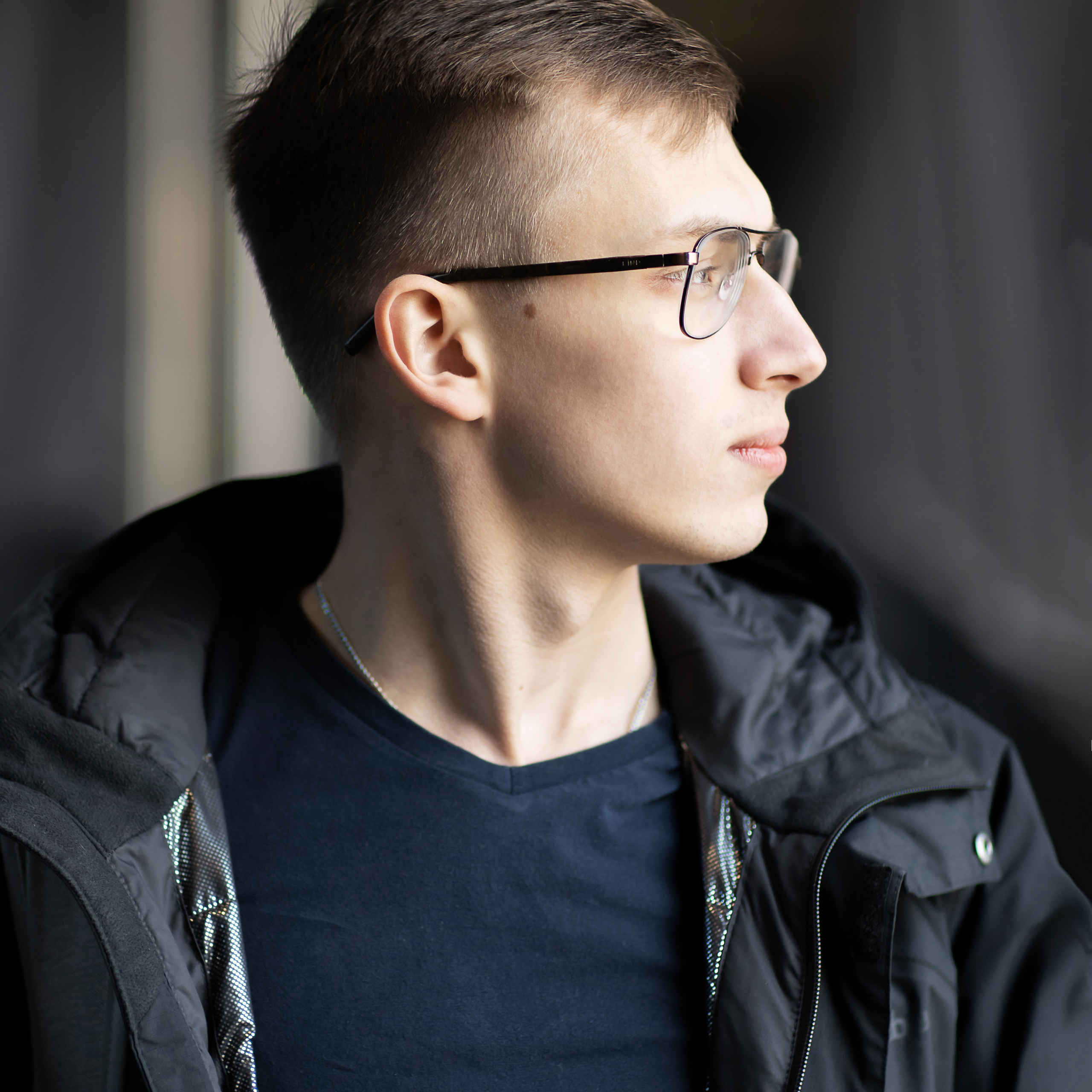 Фотосессия+улица. Мужская фотосессия. Мужской портрет в Москве. Фотосессия мужчины.  Мужской фотограф.