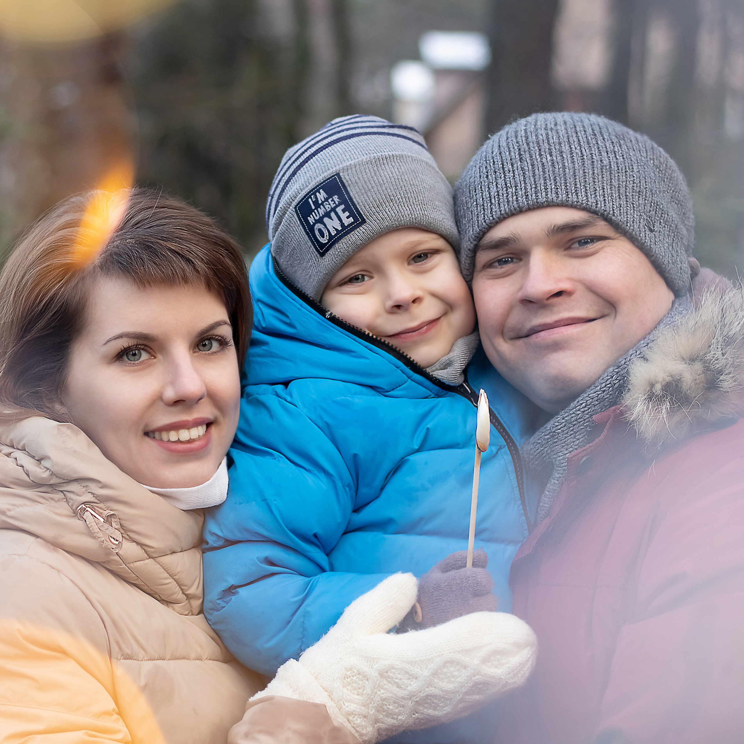 Семейная фотосессия в Светлогорске. Фотограф Катарина Крук. Новогодняя фотосессия семейная.