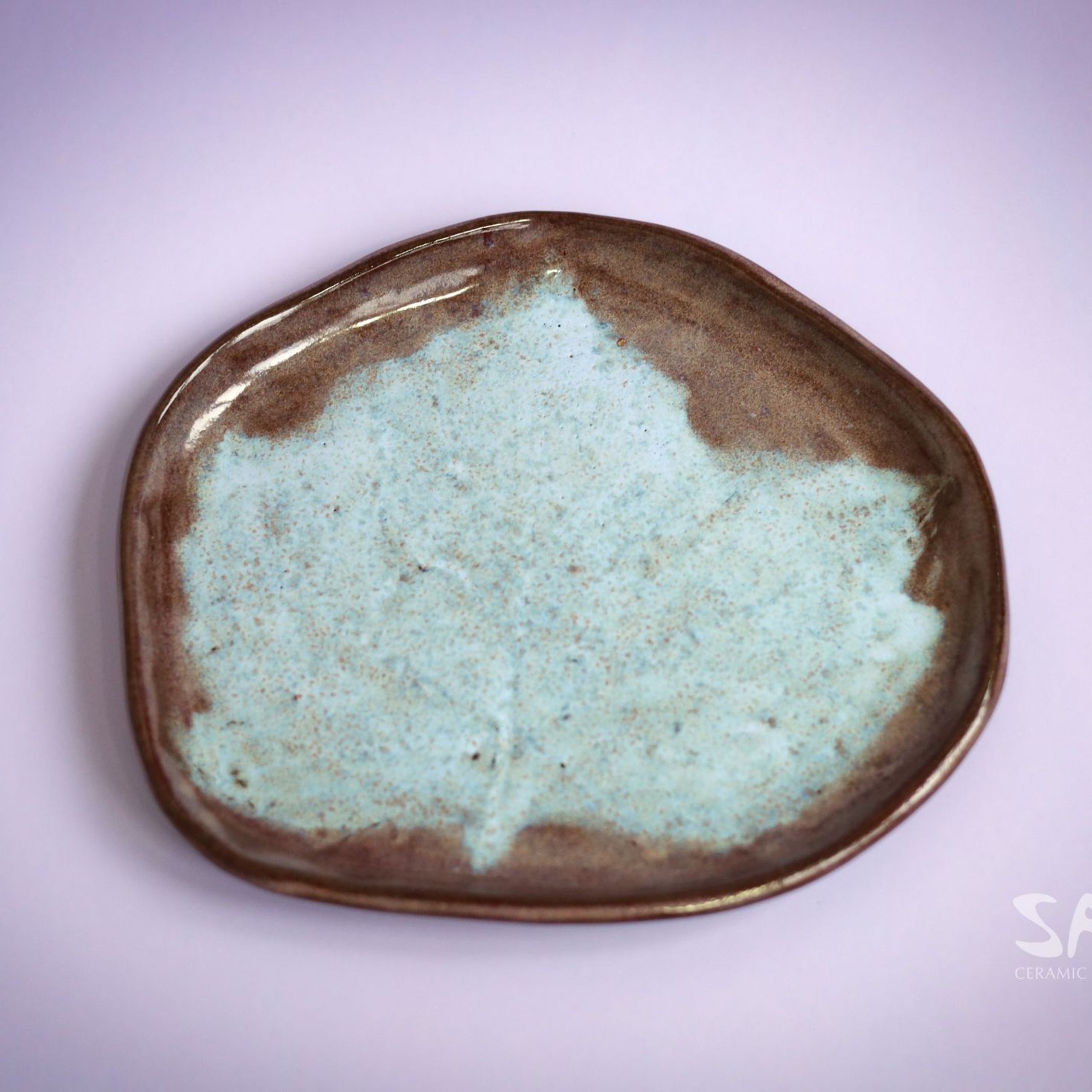 Тарелки и Блюдца