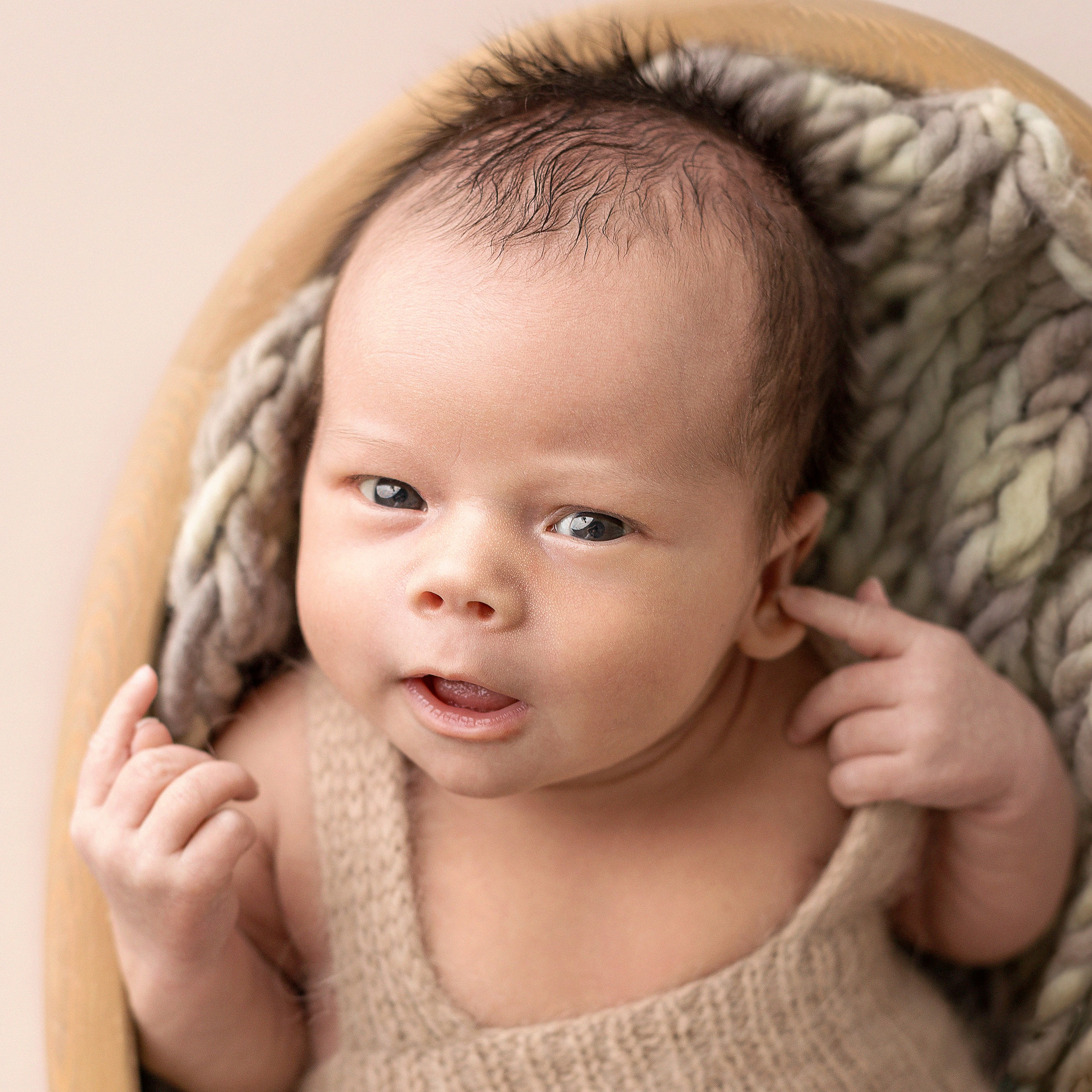 Малышу 2 недельки