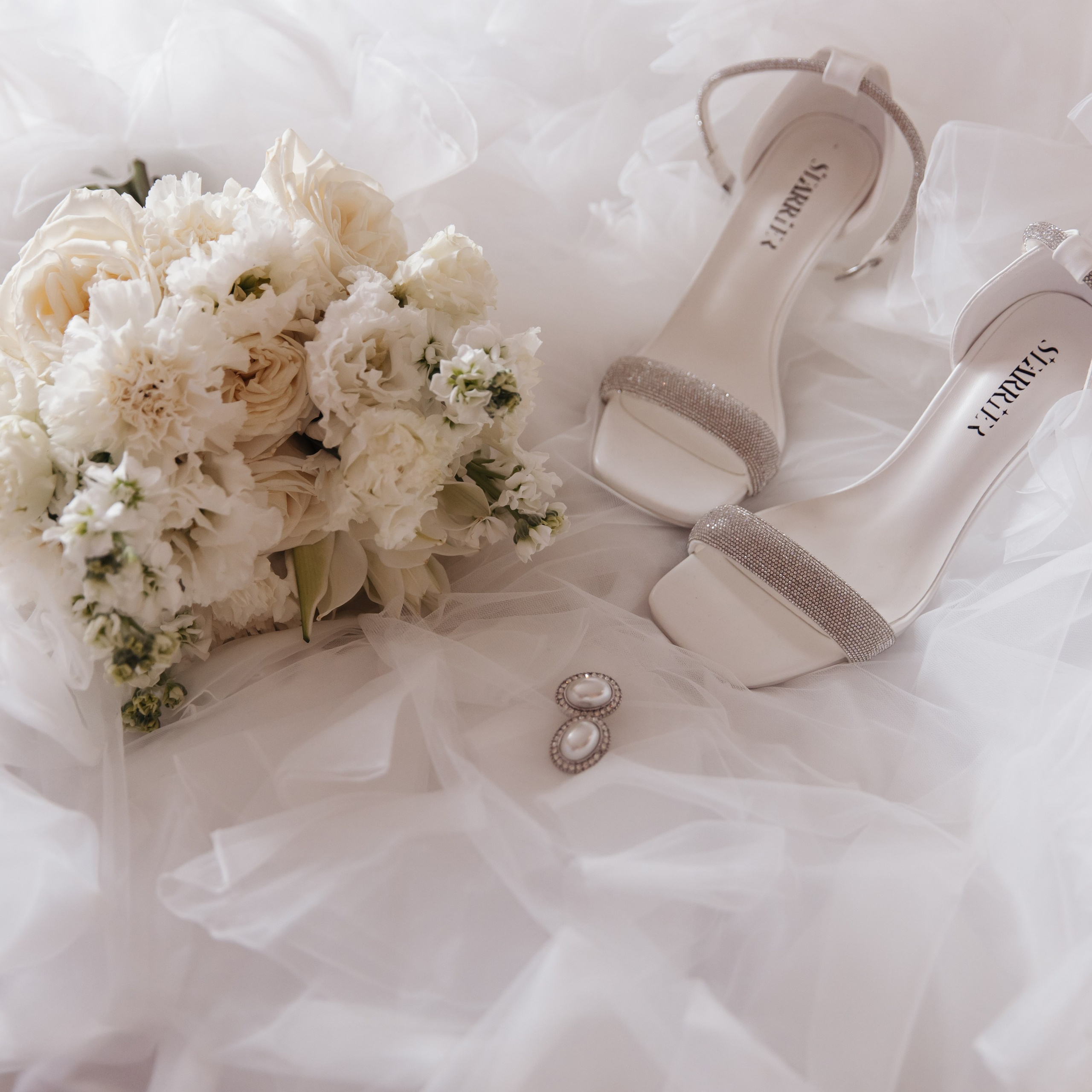 Данил и Кира. Свадебный и семейный фотограф Екатеринбург