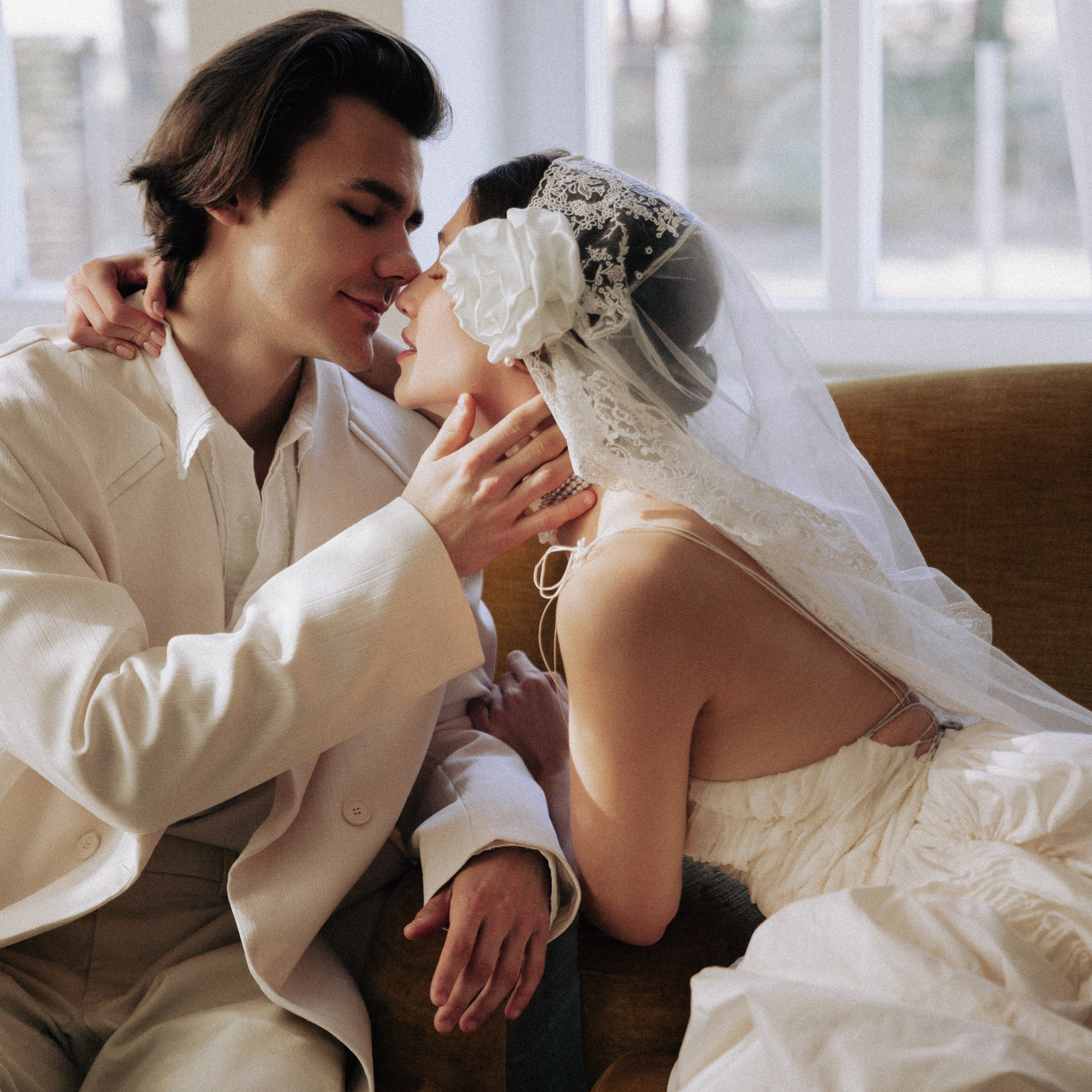 Максим и София