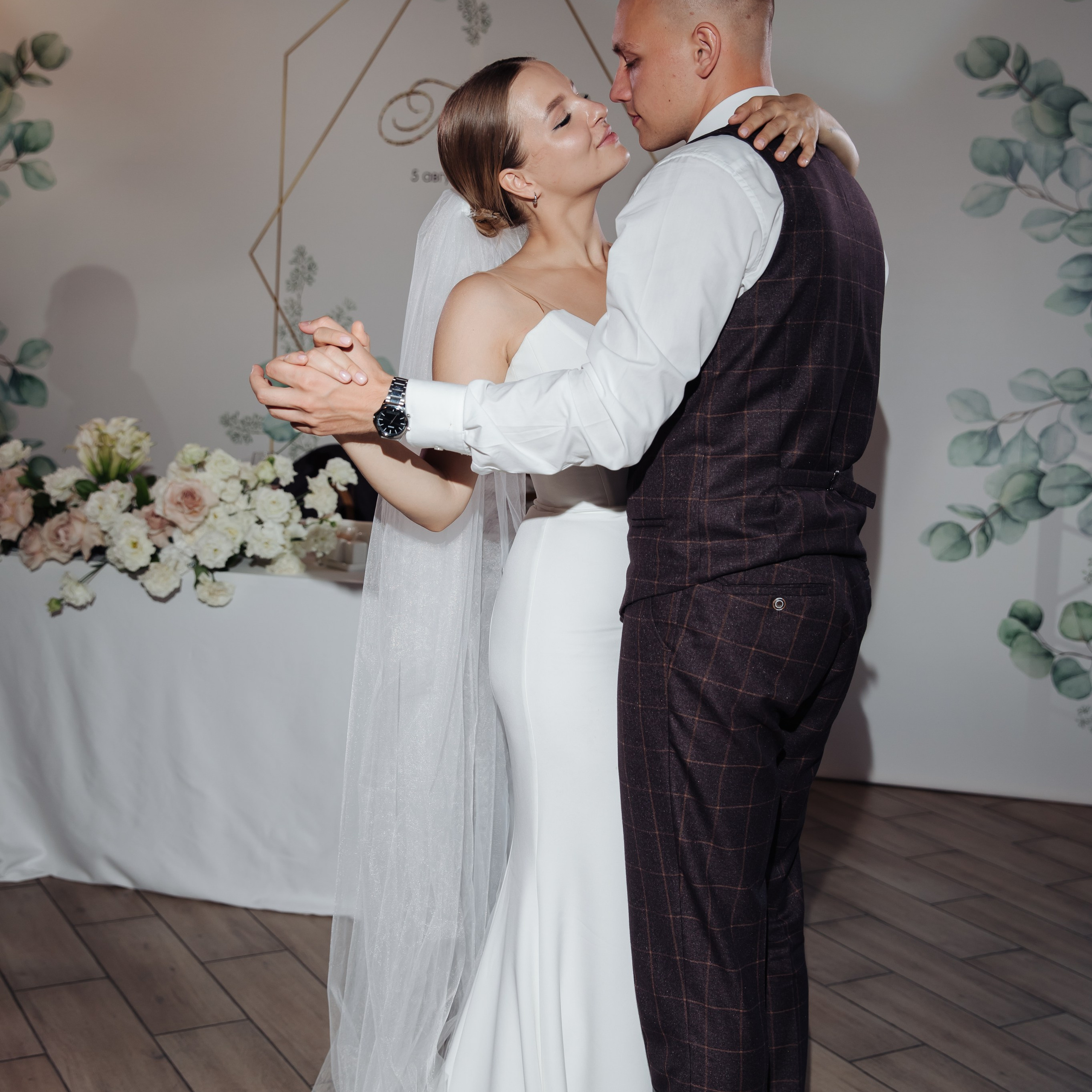 Леонид и Ксения. Свадебный и семейный фотограф Екатеринбург