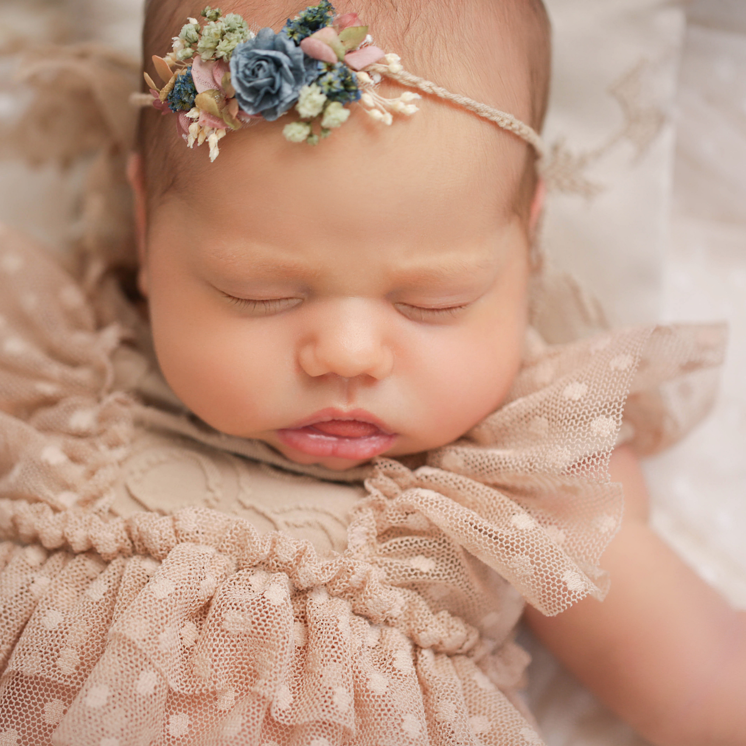 Отзывы. Фотограф новорожденных в Симферополе Эльмира тизе