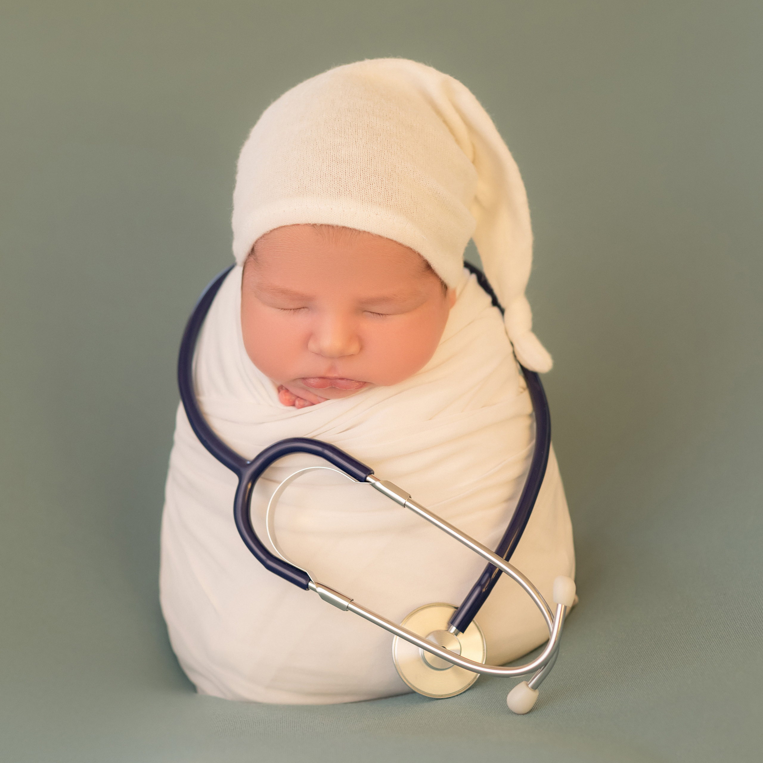 Отзывы. Фотограф новорожденных в Симферополе Эльмира тизе