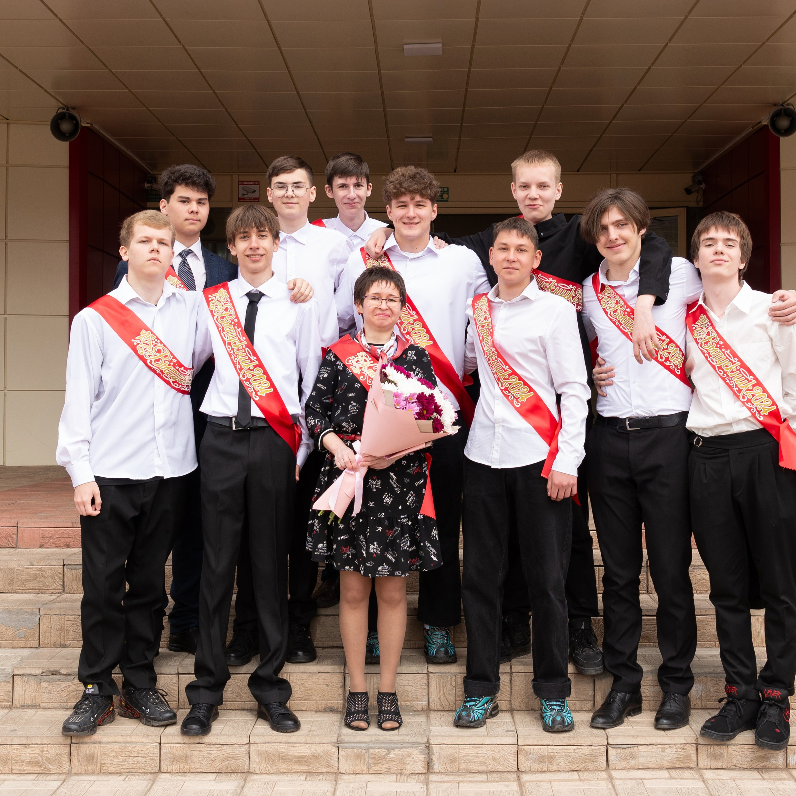 Последний звонок. Семейный, детский и женский фотограф в Братске