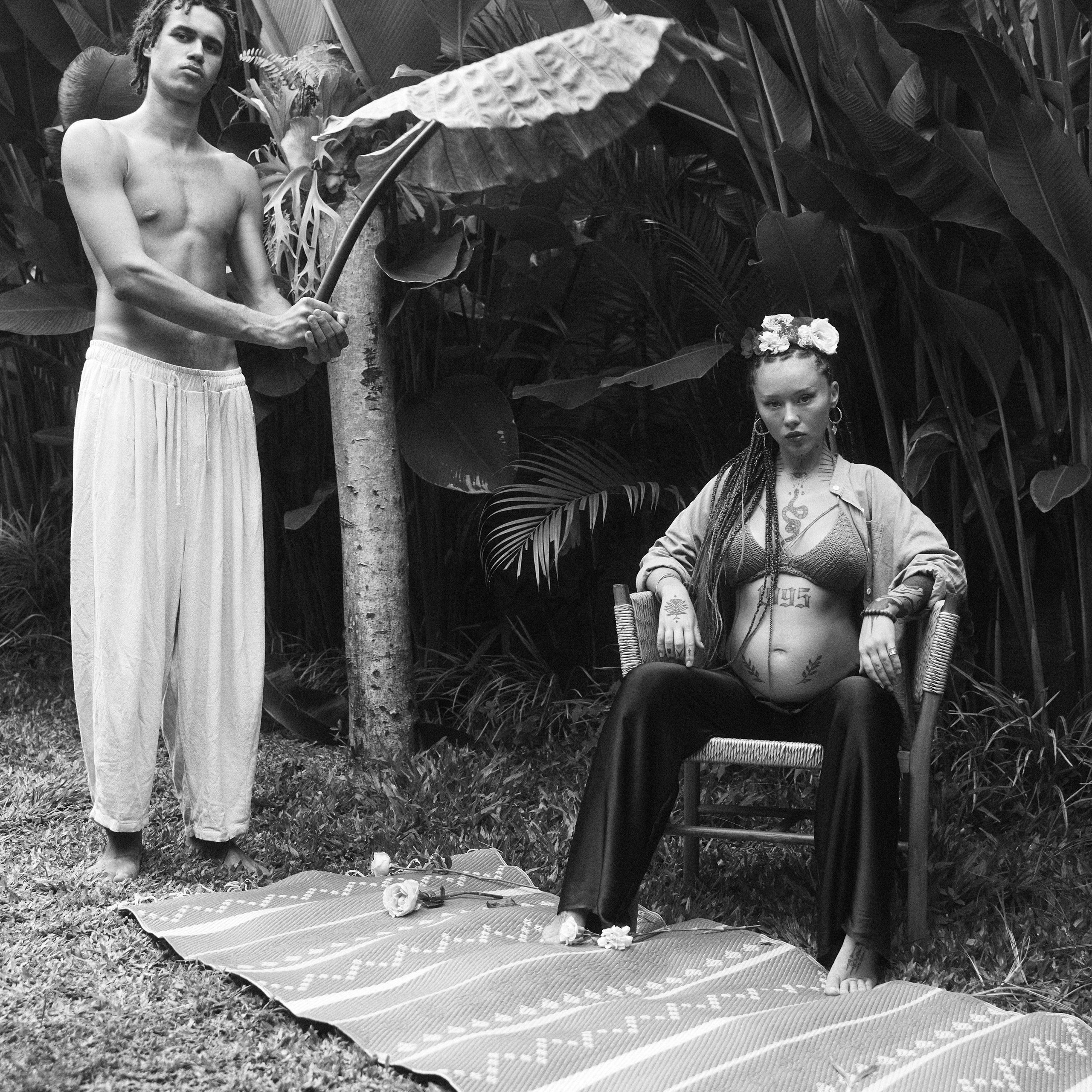 Eva Victoria and Arthur in villa garden