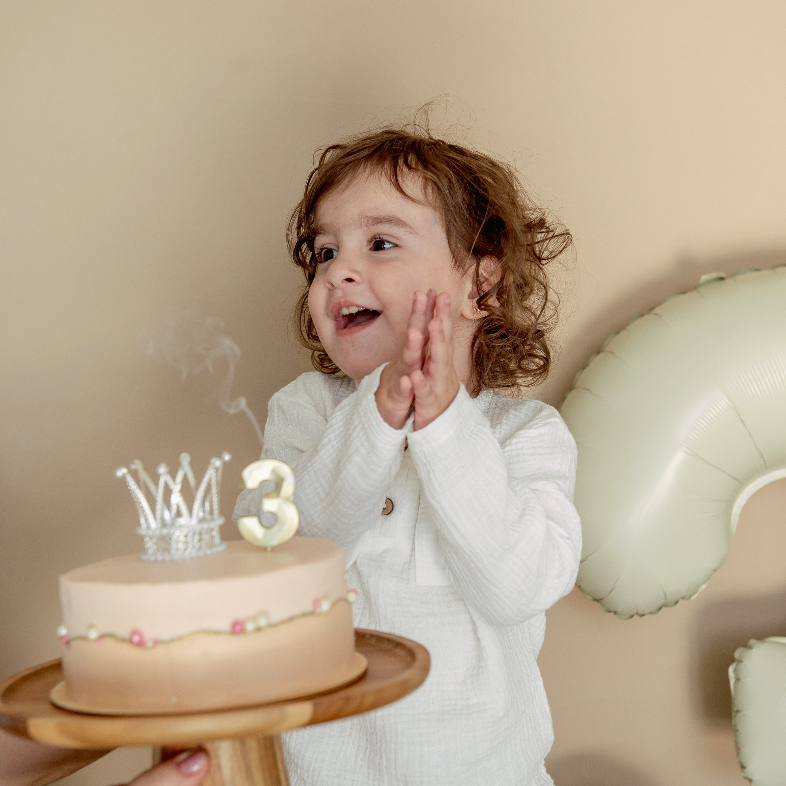 Рузанне 3 года