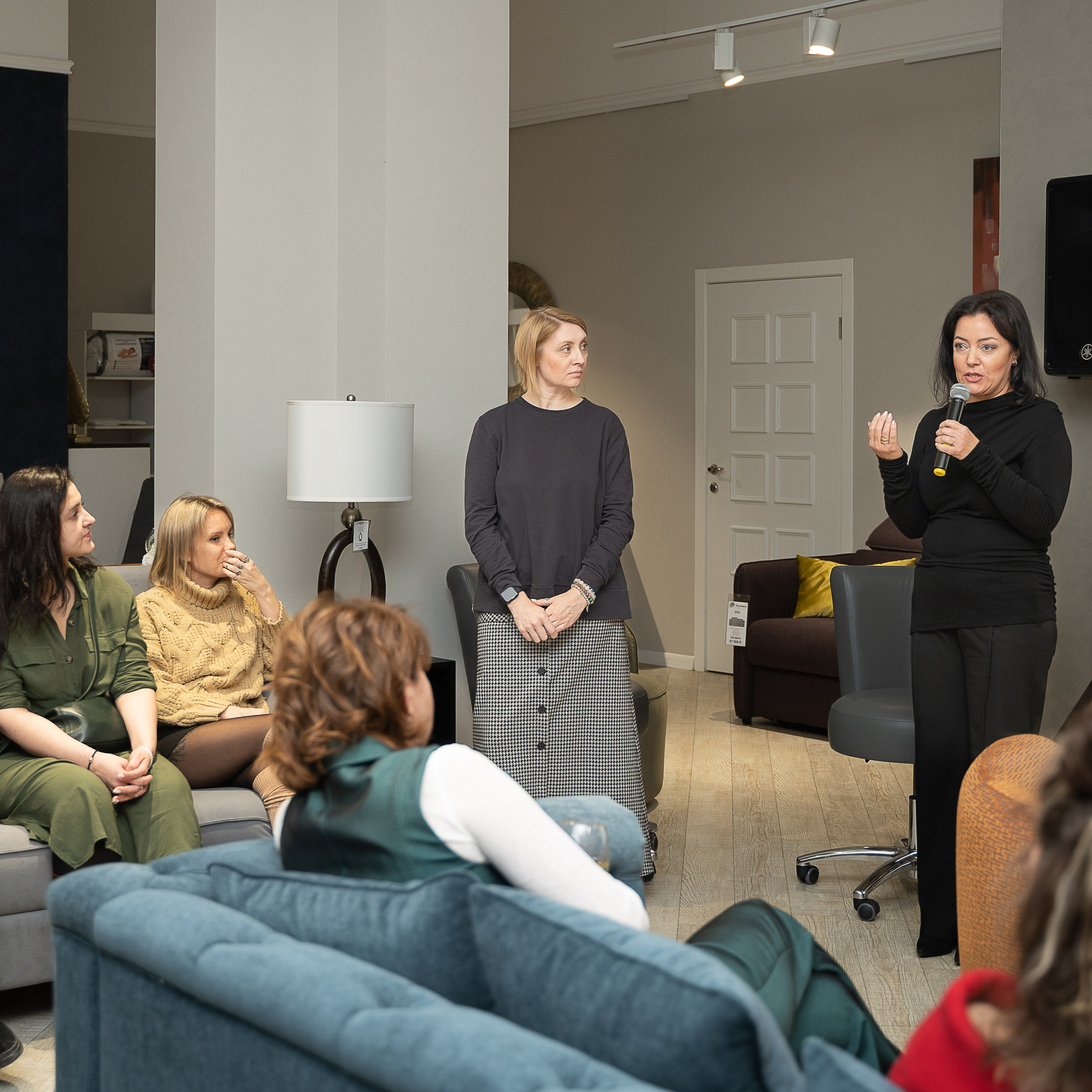 Коментарии. Оксана Холкина, фотограф в г. Омске