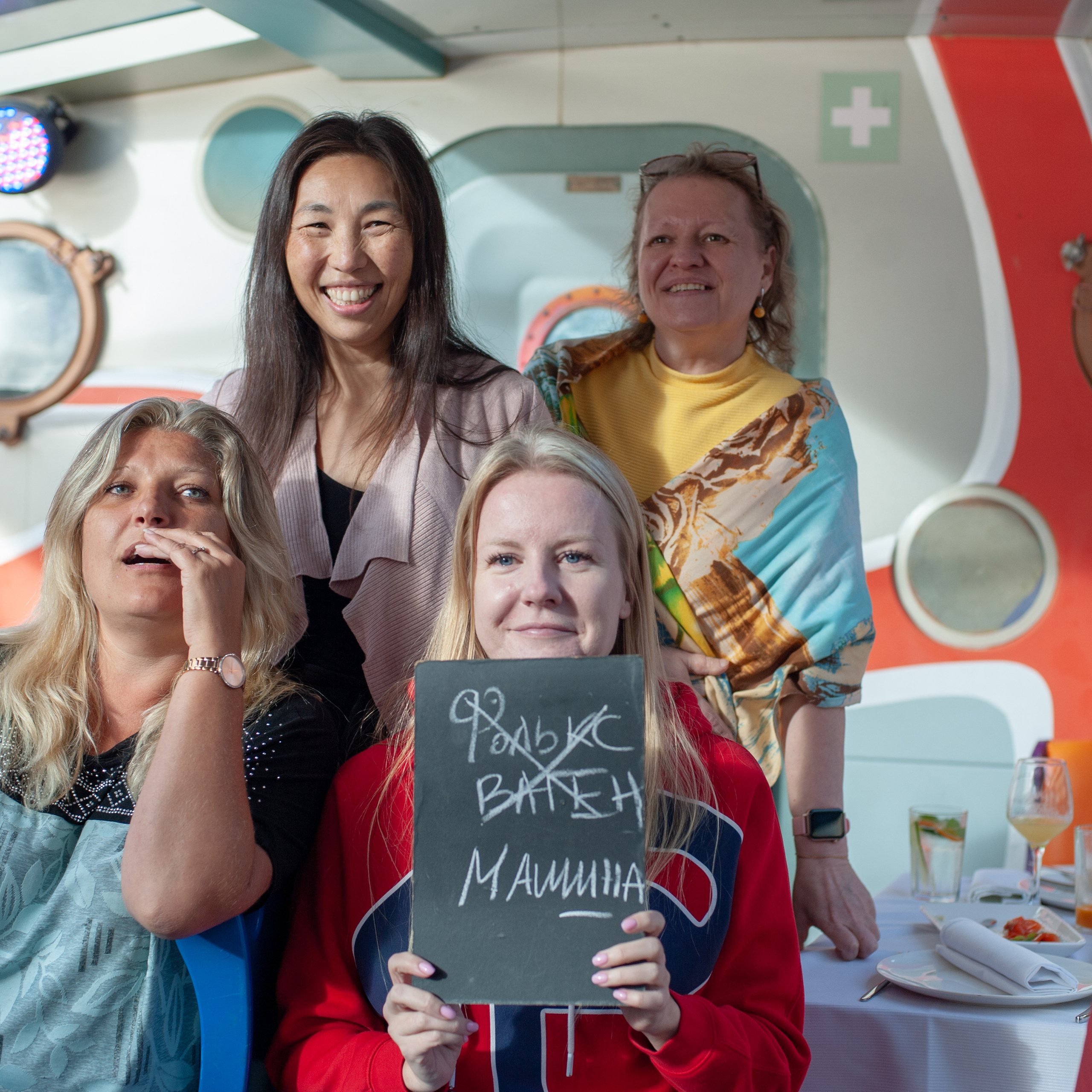 корпоратив на катере