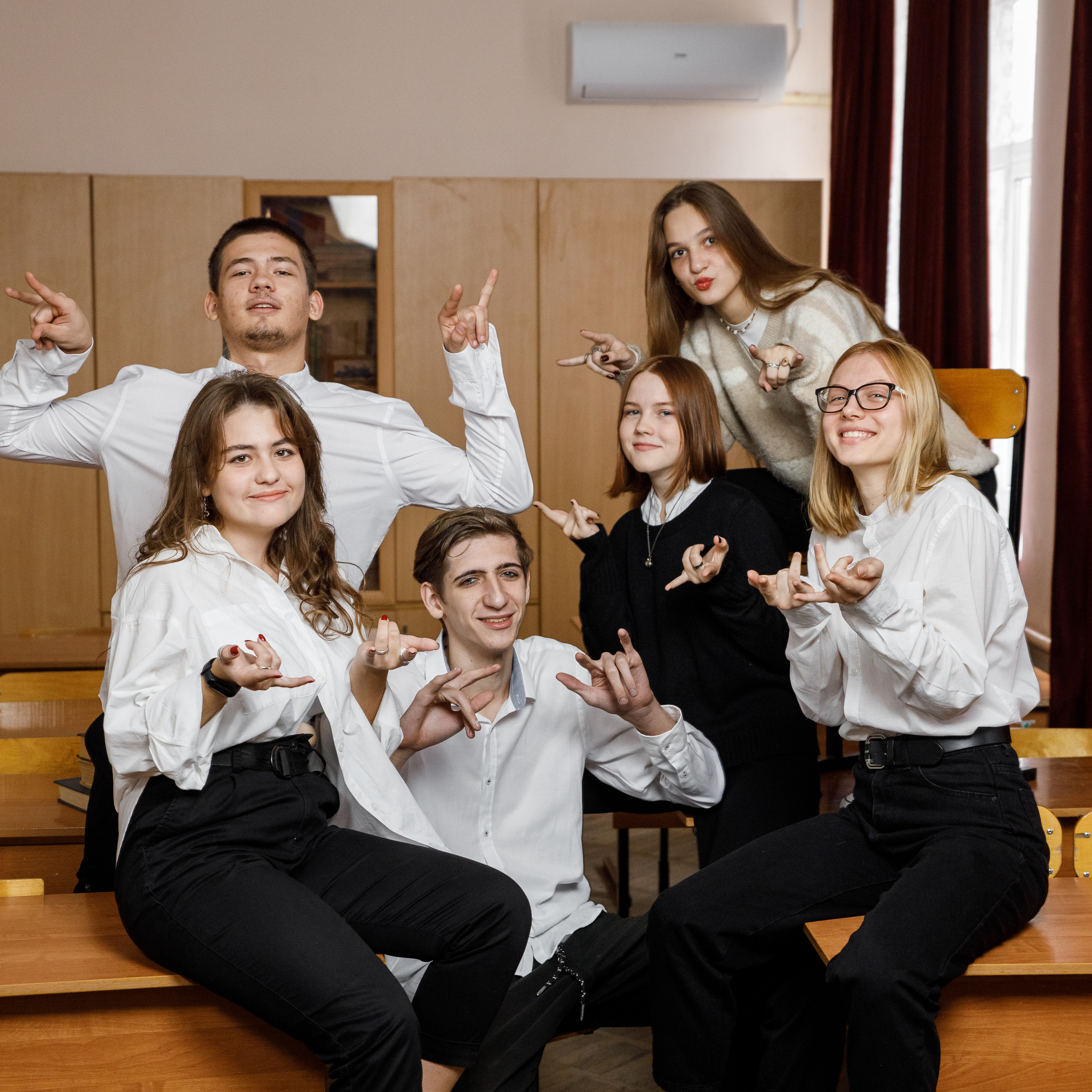 Выпускные альбомы. Фотограф Андрей Баксов