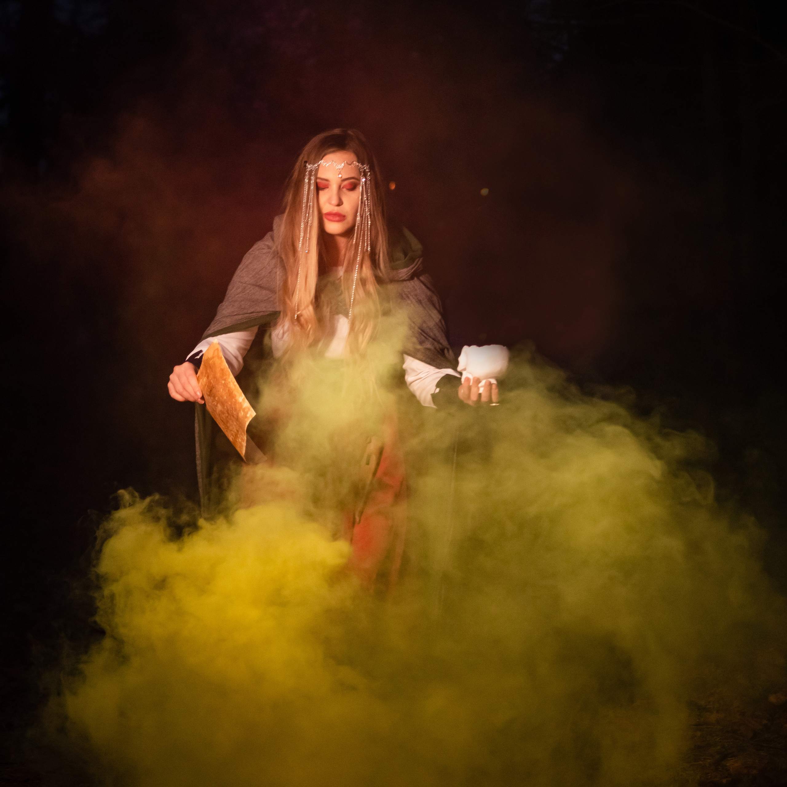 Ведьма из Приютино (хэллоуин)