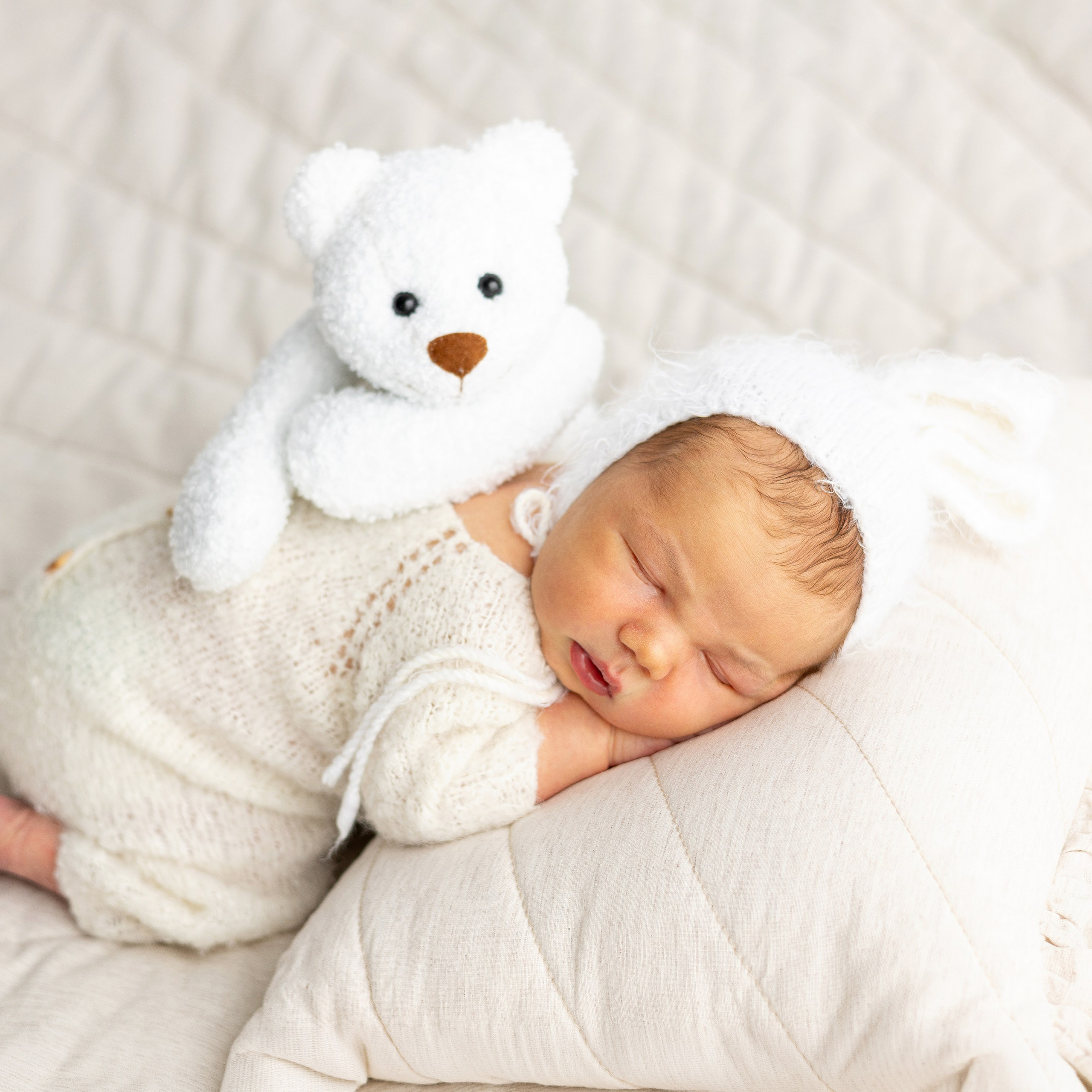 newborn (Больше примеров работ можно посмотреть в&nbsp;нельзяграмме)