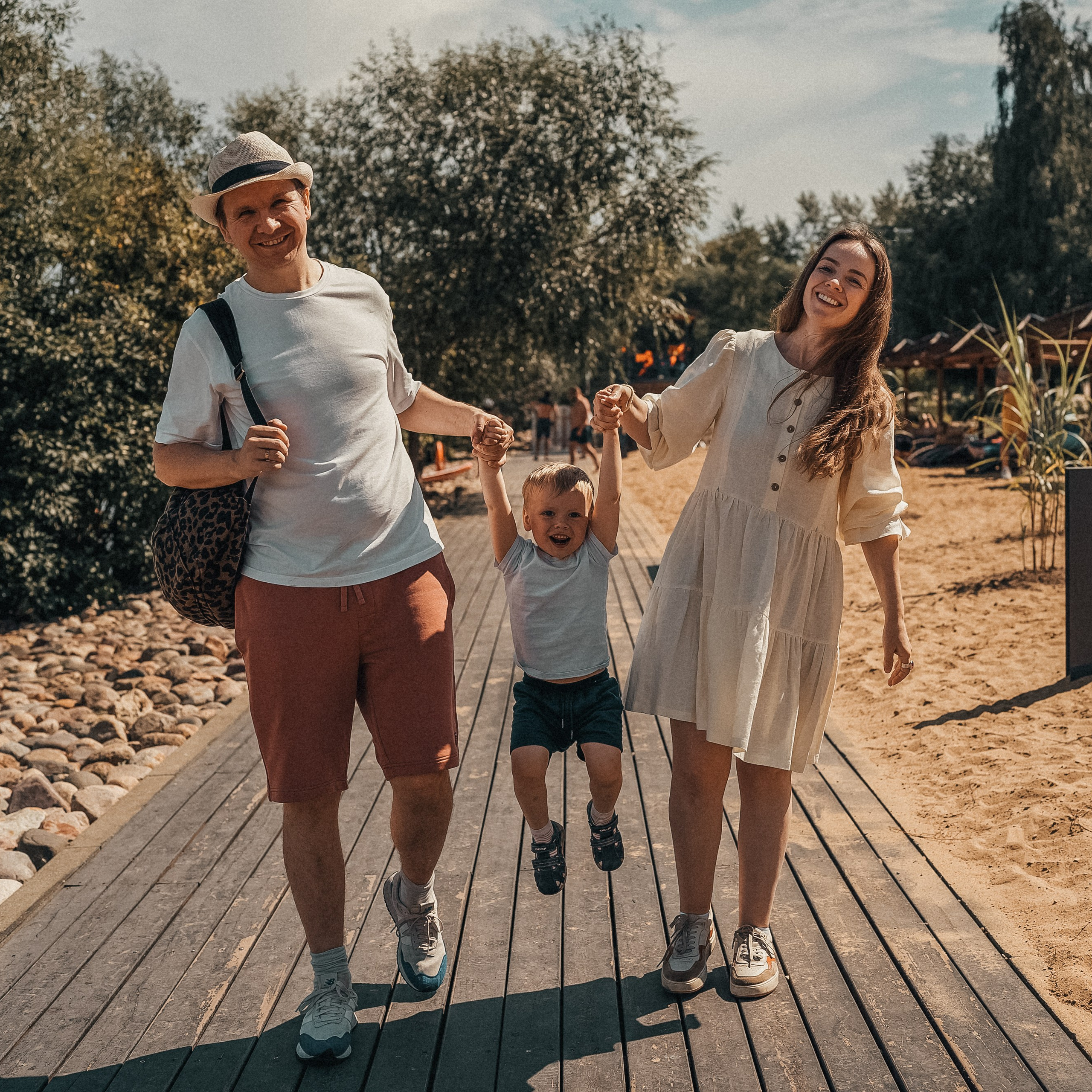 Речная прохлада и солнечные улыбки