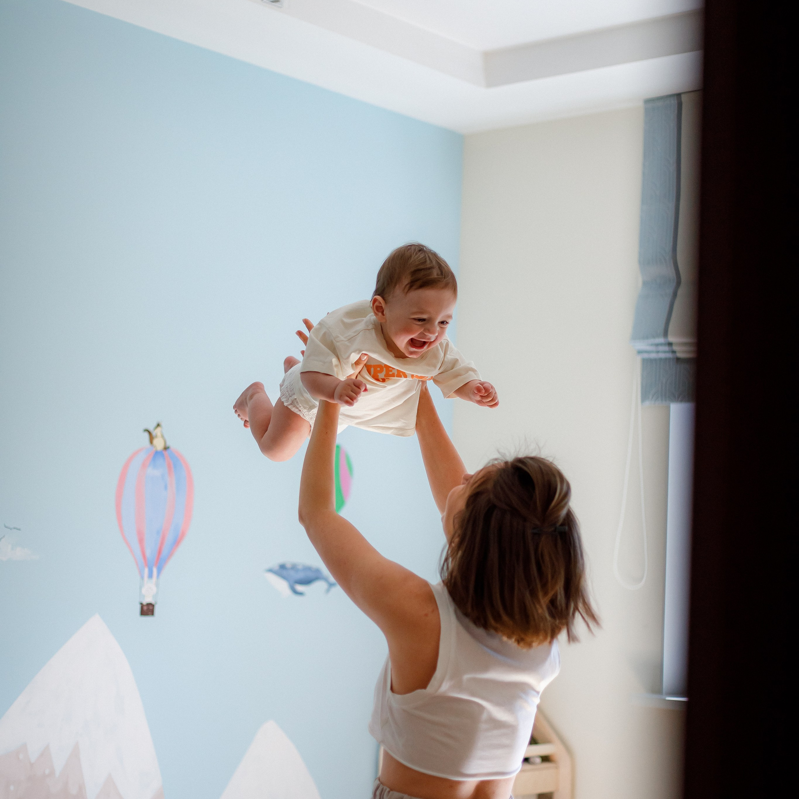 Юля и ребята