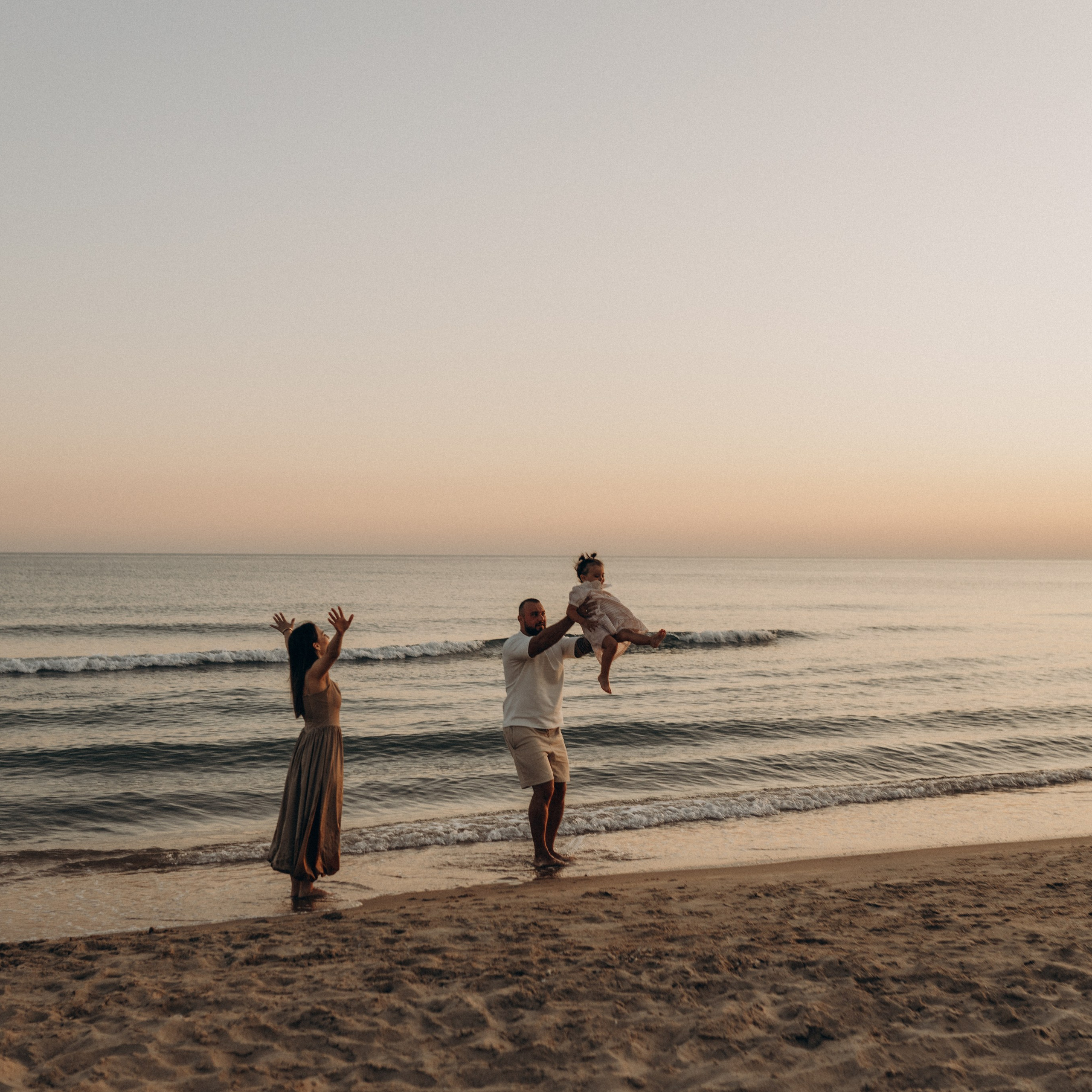 Артем Полина и Мира