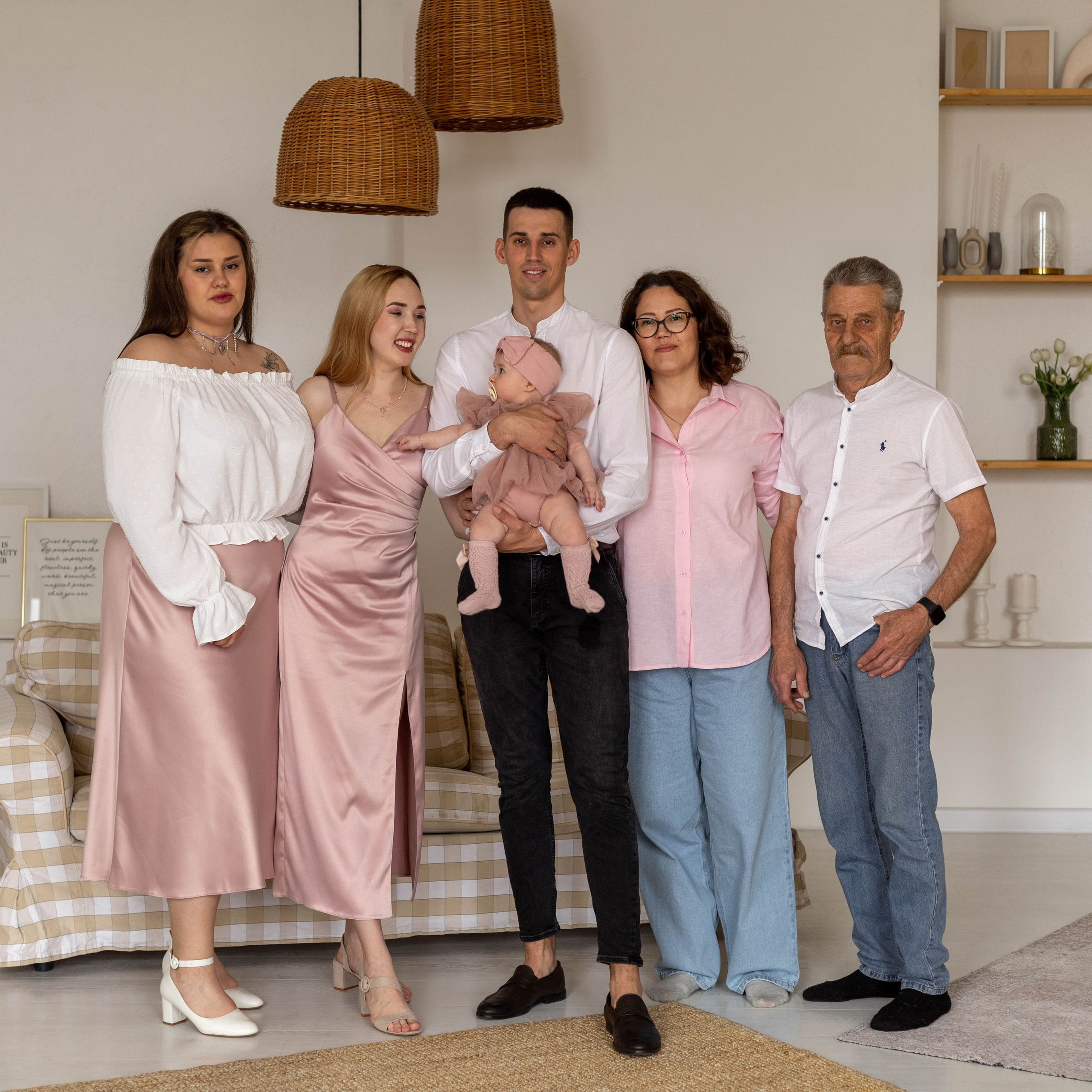 Фото счастливых мгновений семьи Елизаветы Синьковой