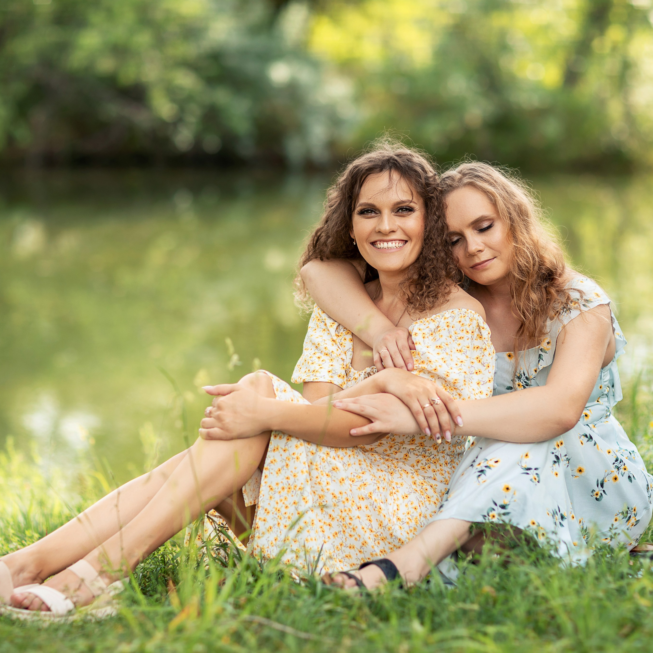 Маша и Наташа